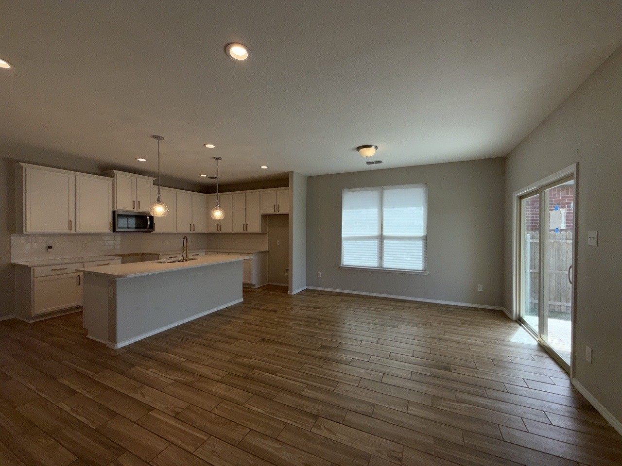 Property photo 03 of 4109 Kettlewood Court, Forney, TX 75126 | MLS #21237601