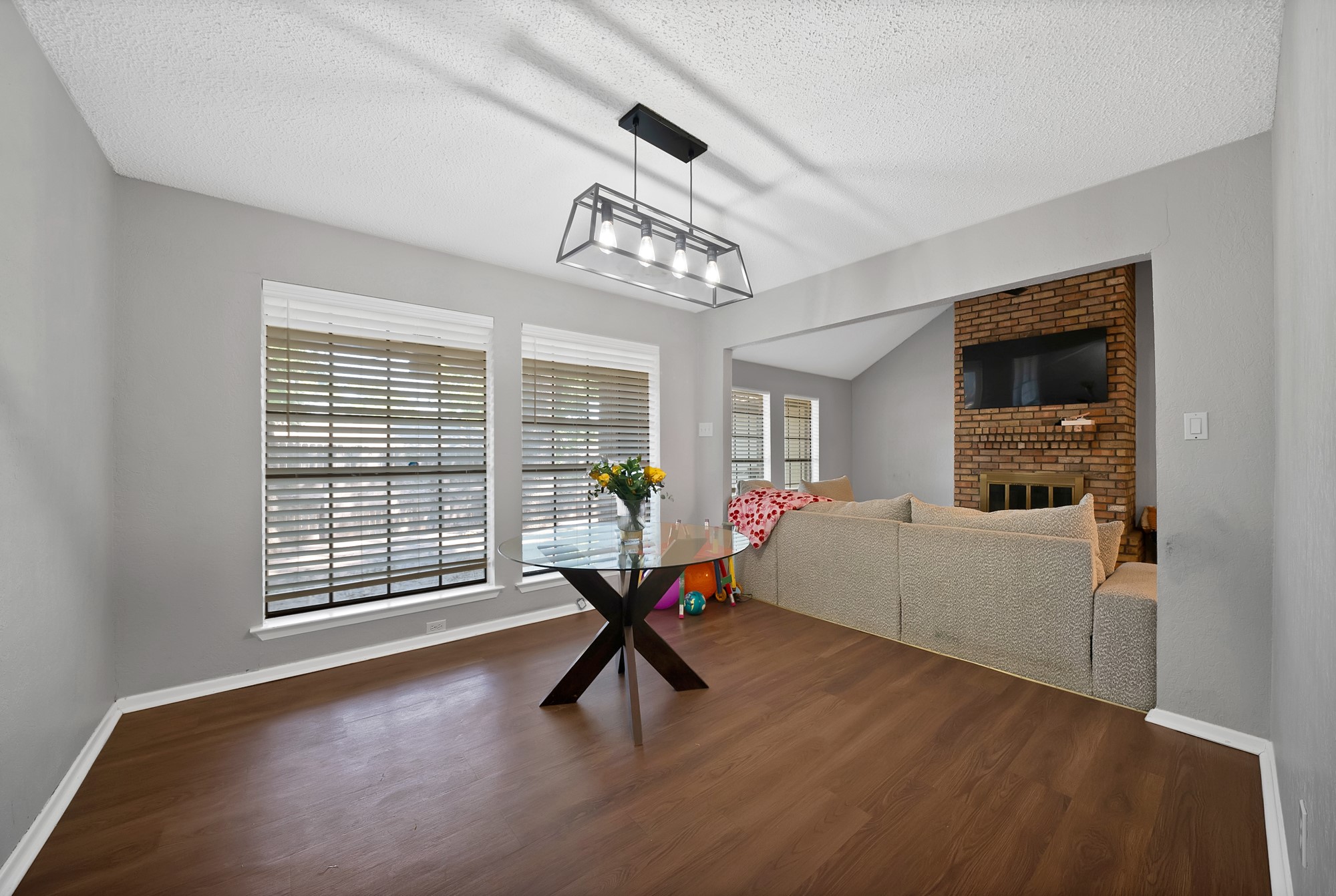 5715 Trail Crest Drive, Arlington, TX, 76017
