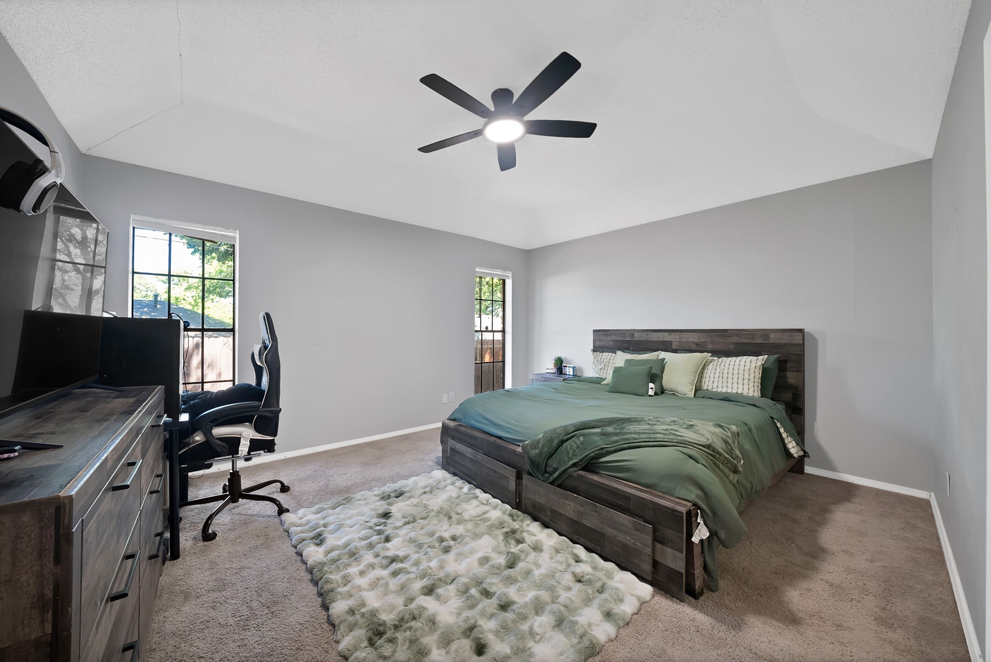 5715 Trail Crest Drive, Arlington, TX, 76017