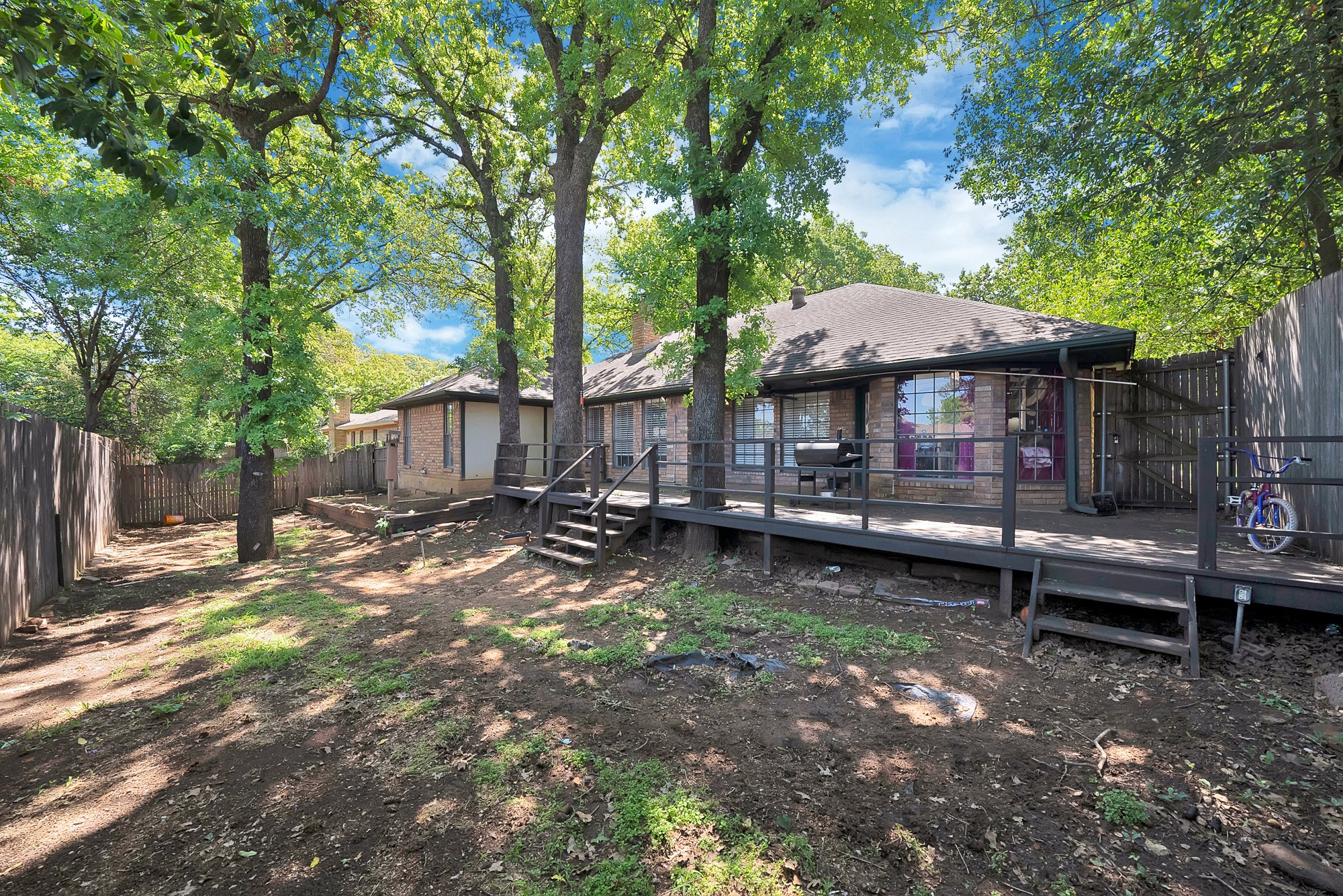 5715 Trail Crest Drive, Arlington, TX, 76017
