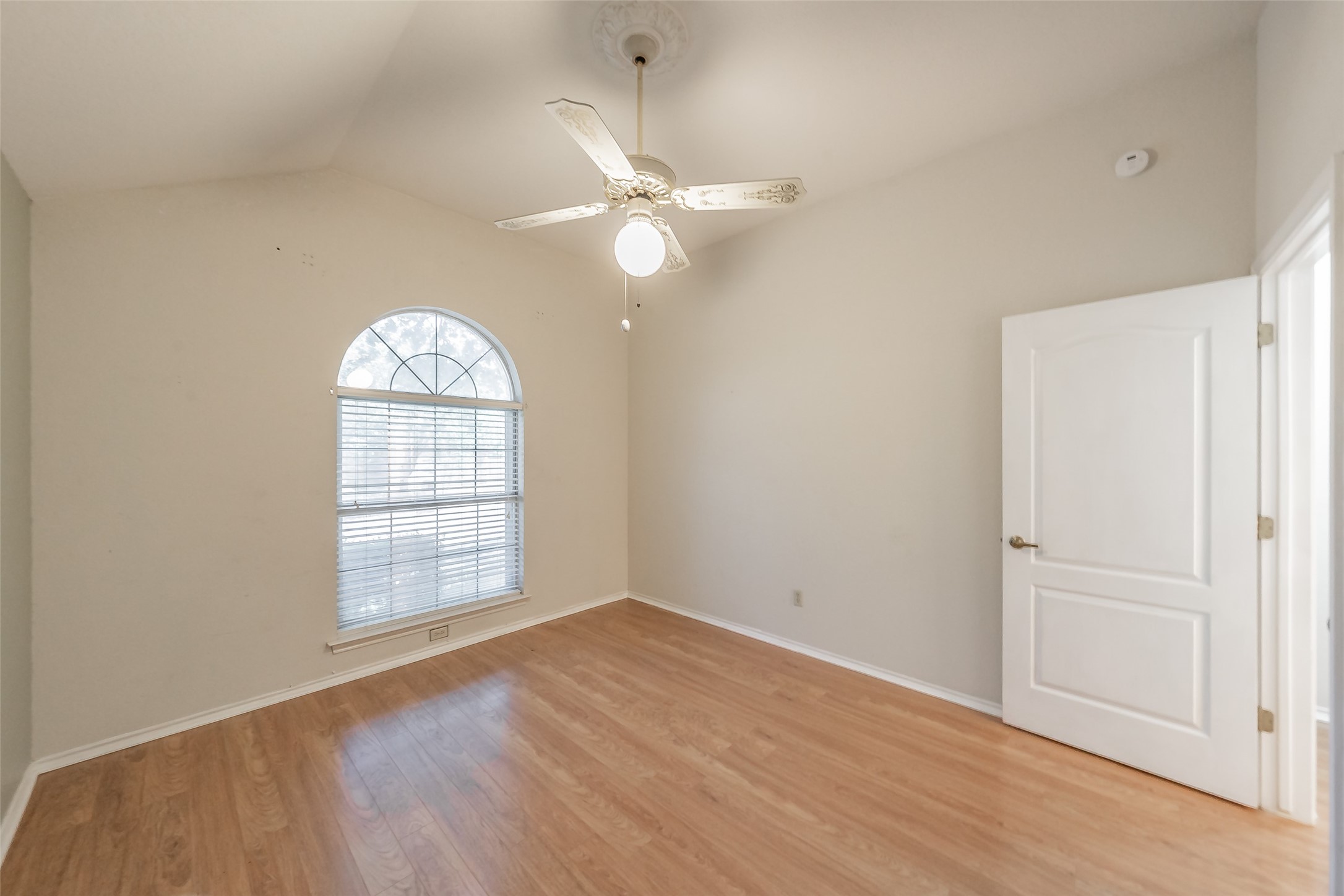 702 Jonathan Drive, Euless, TX, 76040