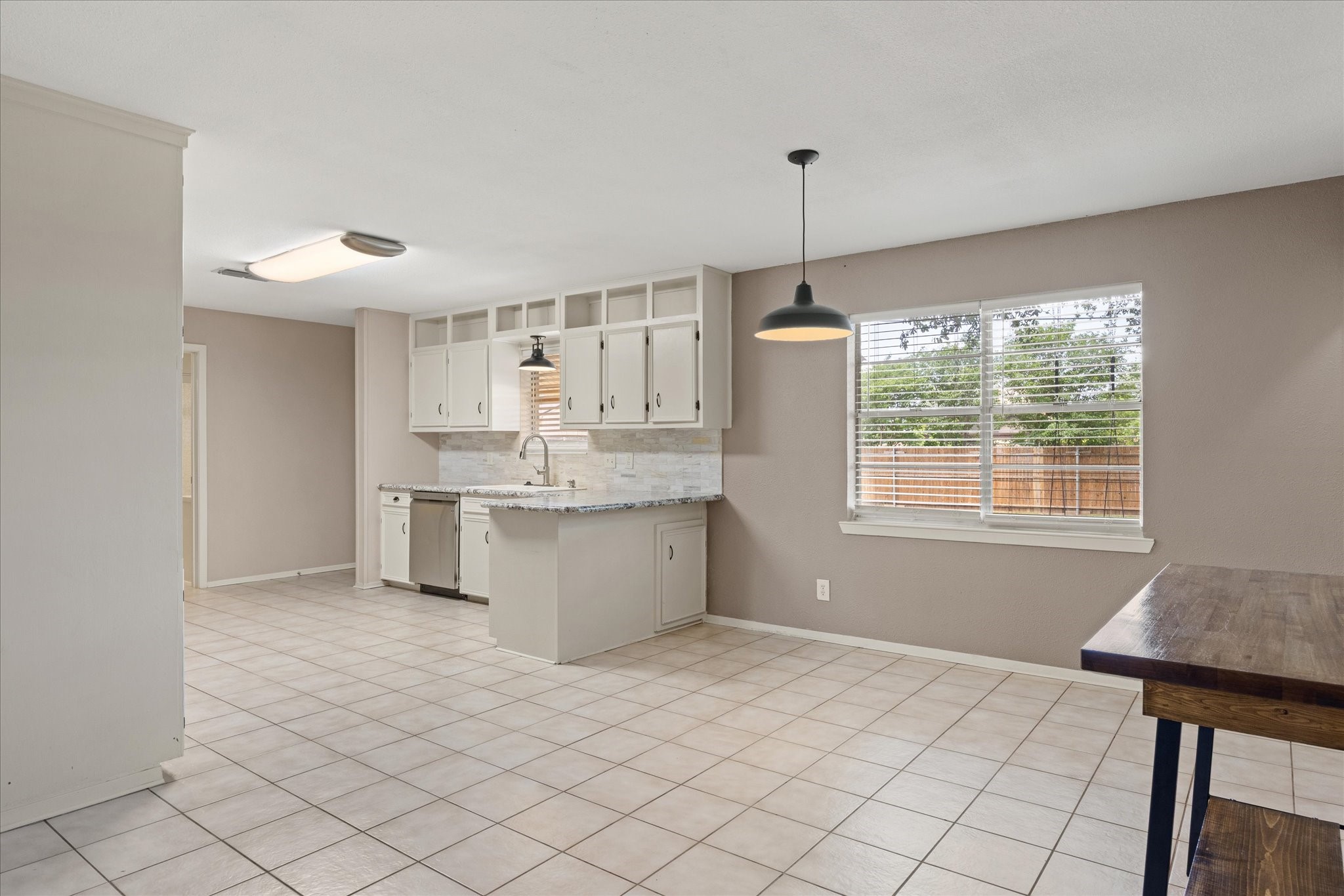1110 Gifford Drive, Granbury, TX, 76048