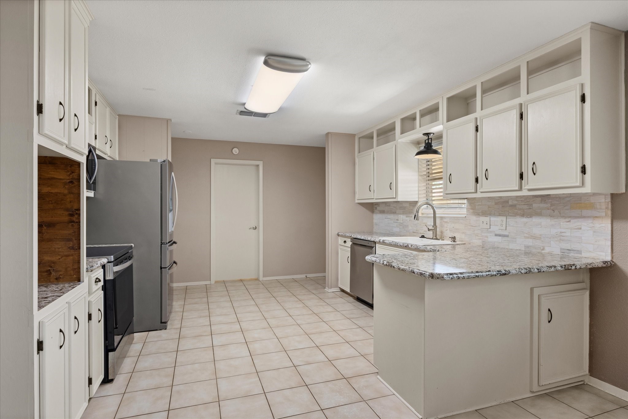 1110 Gifford Drive, Granbury, TX, 76048