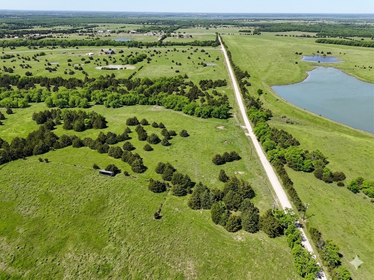 1829 County Road 2935, Dodd City, TX, 75438