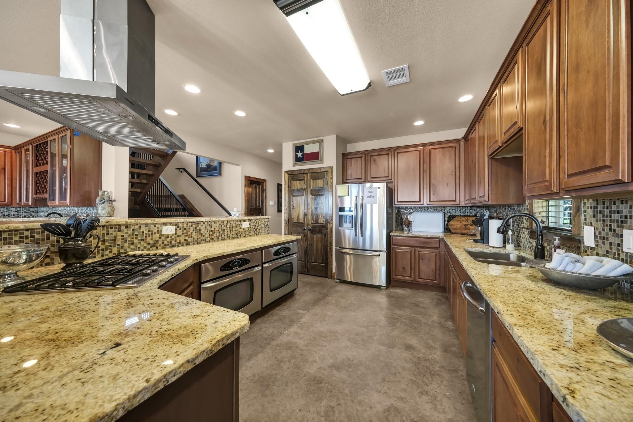 2649 Hideaway Lane, Possum Kingdom Lake, TX, 76449