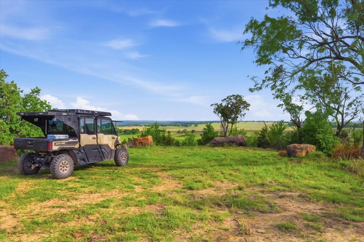 1370 Capstone Ridge Drive, Santo, TX, 76472