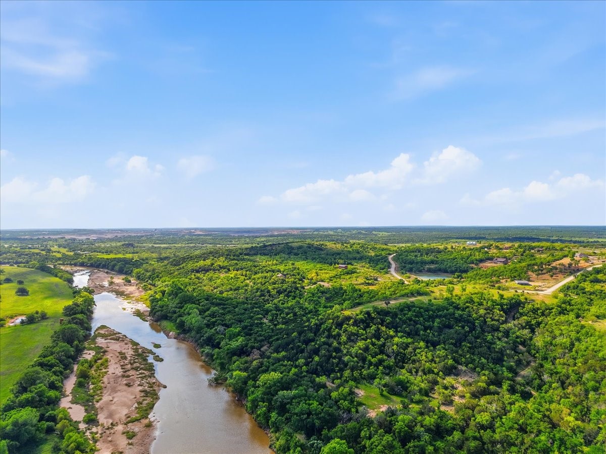 1370 Capstone Ridge Drive, Santo, TX, 76472