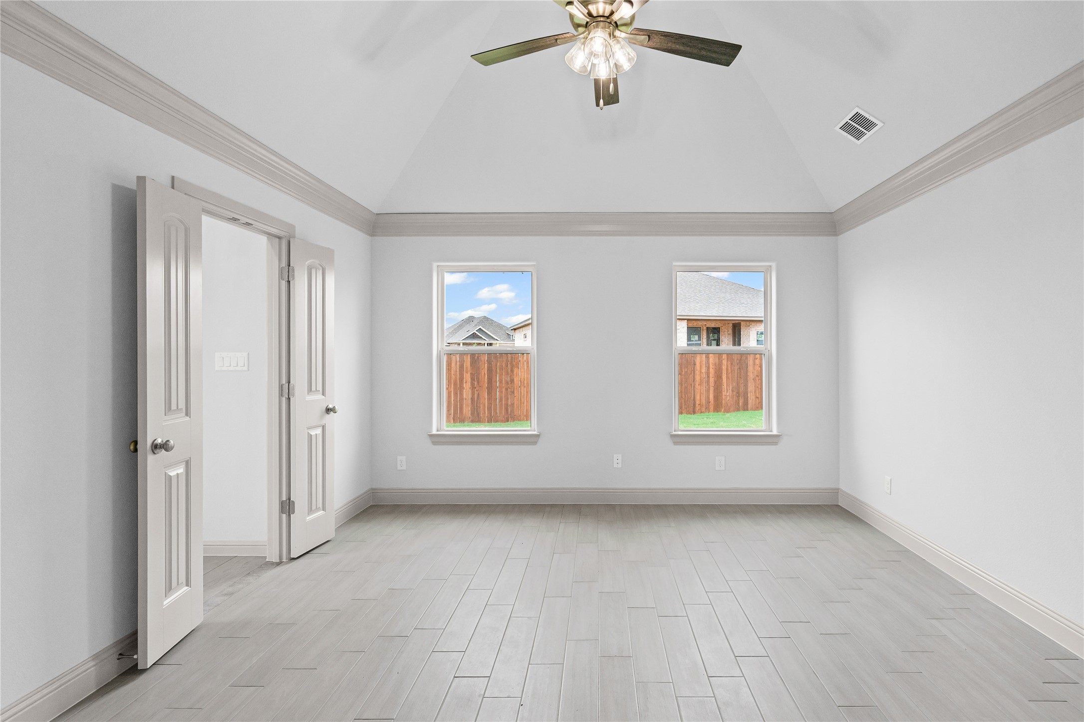 725 Jameson Street, Springtown, TX, 76082