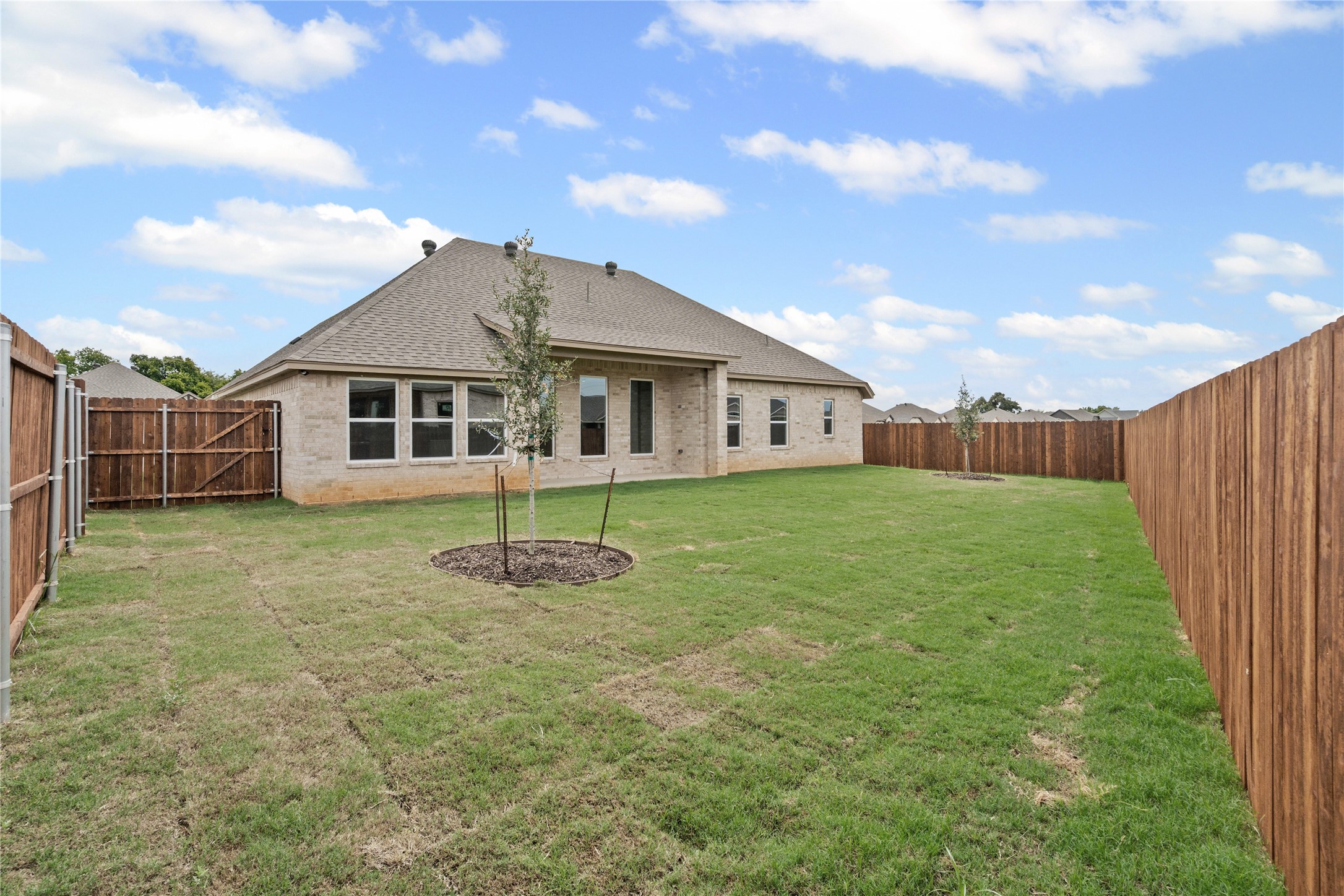 725 Jameson Street, Springtown, TX, 76082