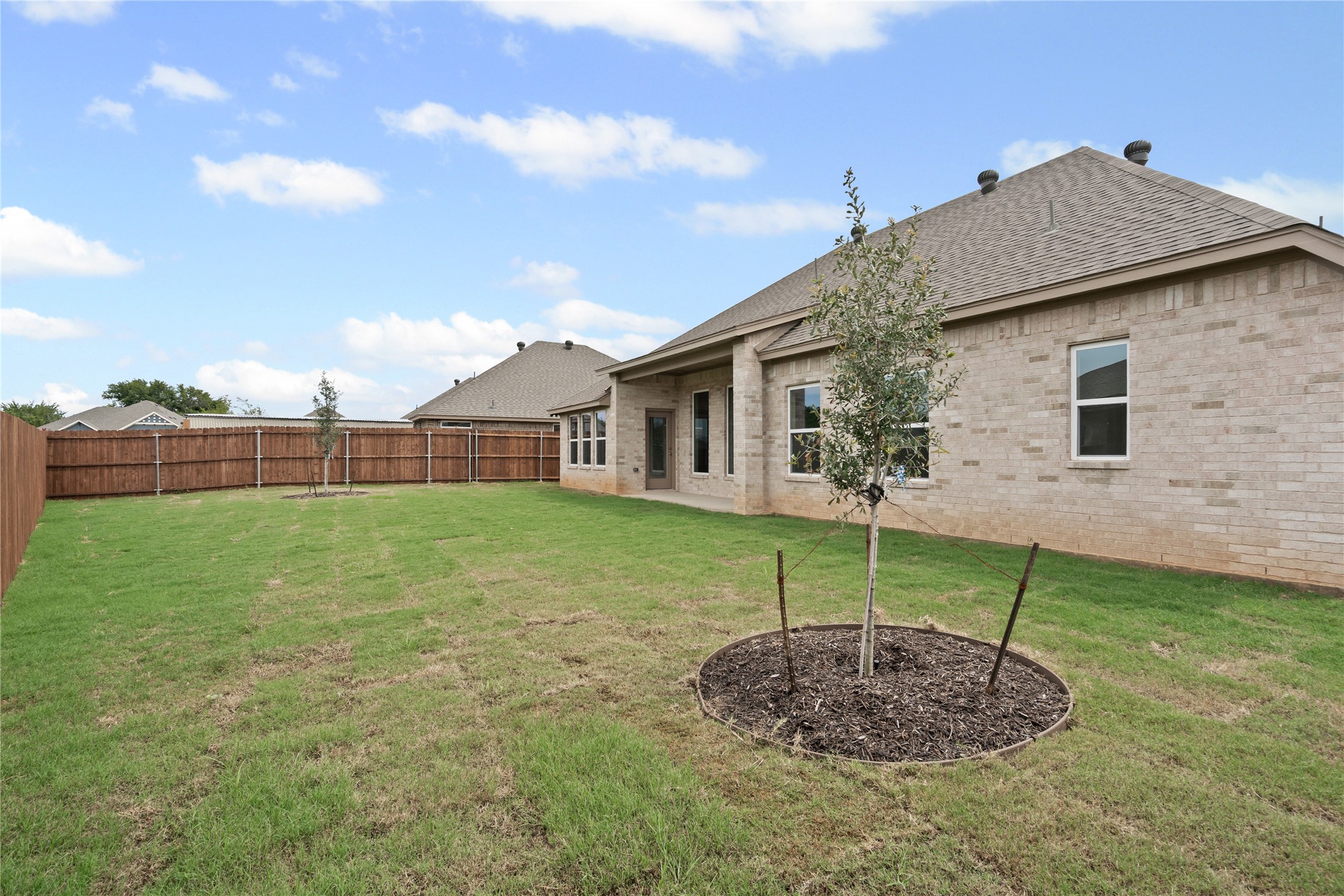 725 Jameson Street, Springtown, TX, 76082