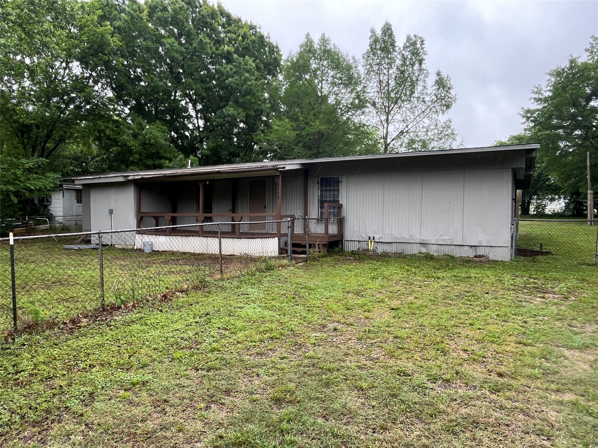Property photo 03 of 2445 Elmwood Drive Wills, Point, TX 75169 | MLS #21238220