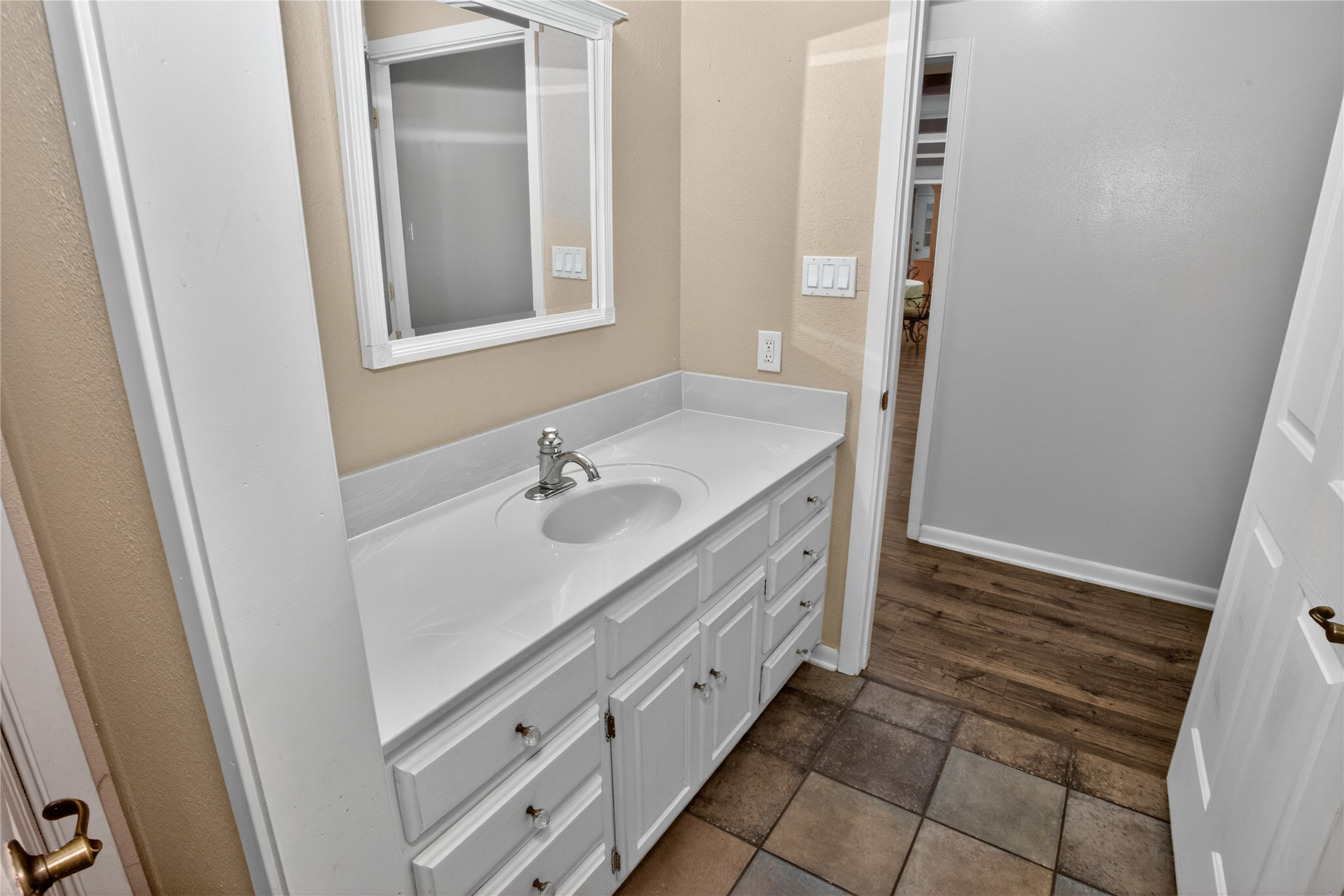 2801 Florence Street, Kilgore, TX, 75662