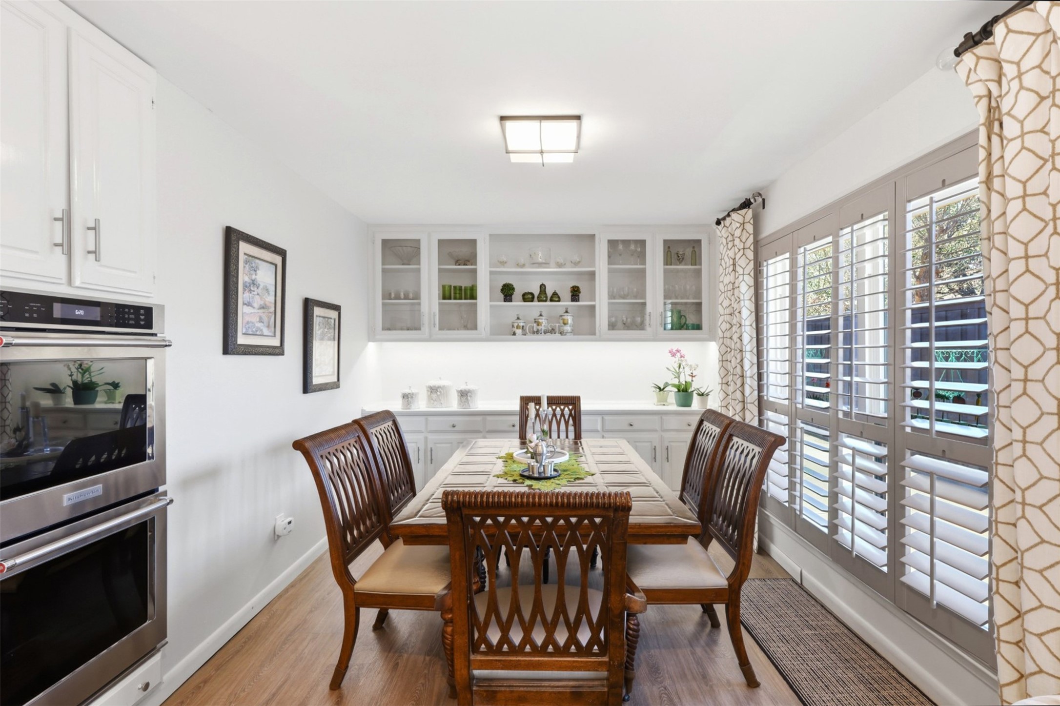 5718 Over Downs Drive, Dallas, TX, 75230