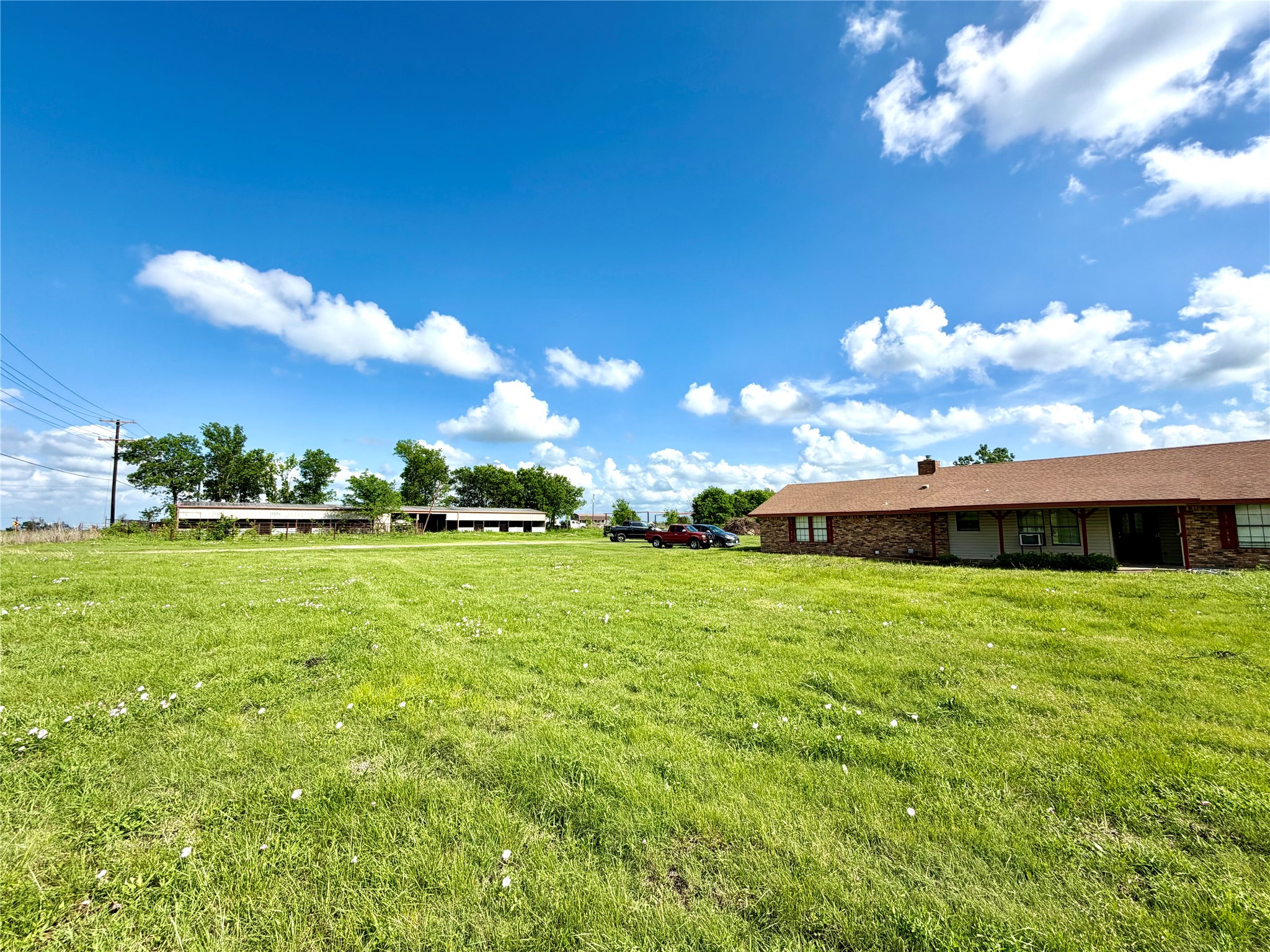 Property photo 02 of 4827 Tx-276, Rockwall, TX 75032 | MLS #21238290