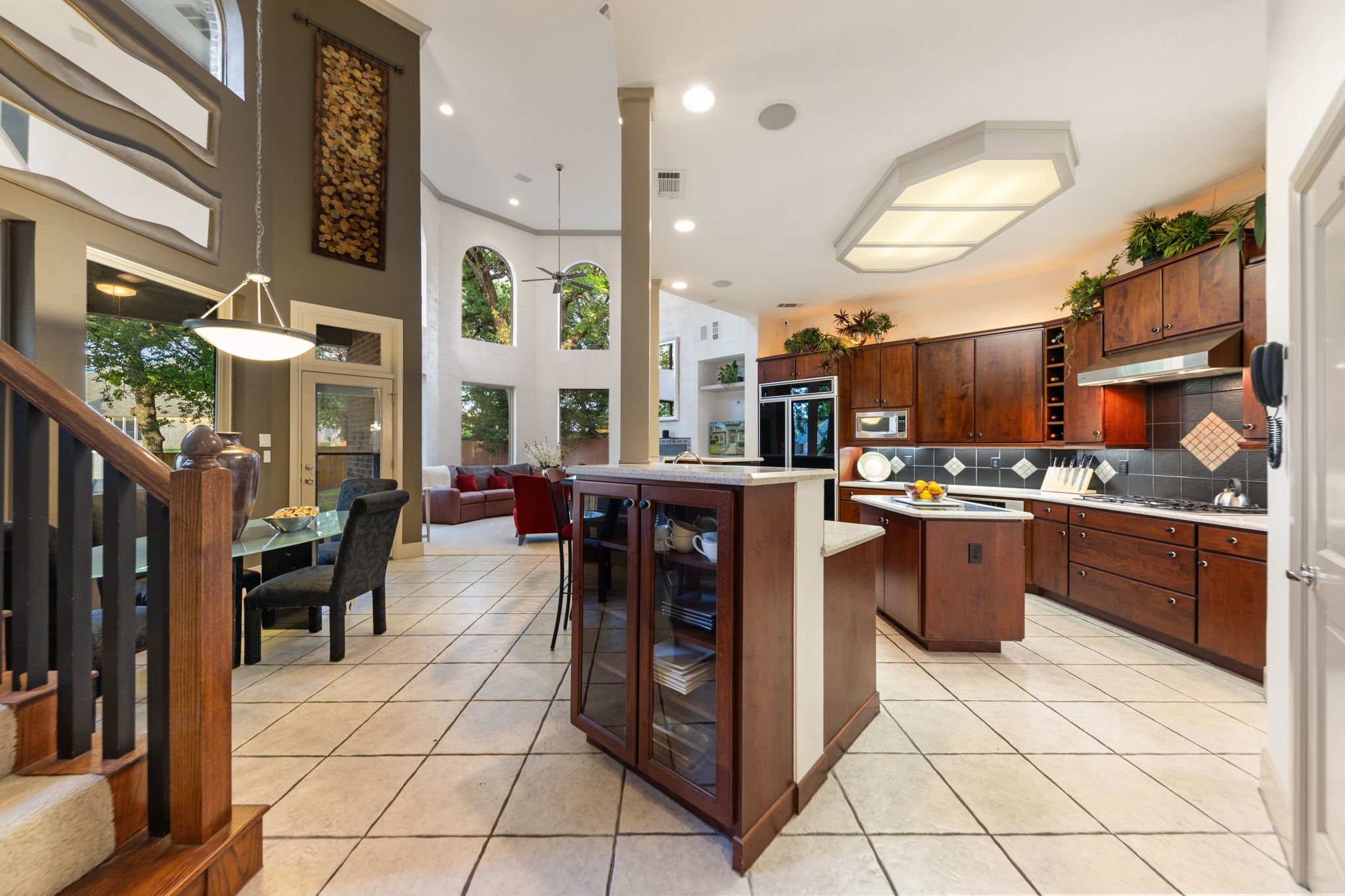 9121 Thornridge Drive, North Richland Hills, TX, 76182