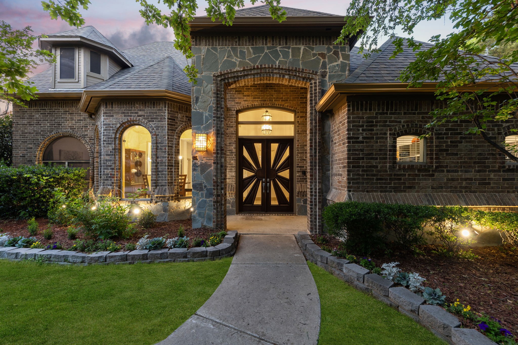 9121 Thornridge Drive, North Richland Hills, TX, 76182