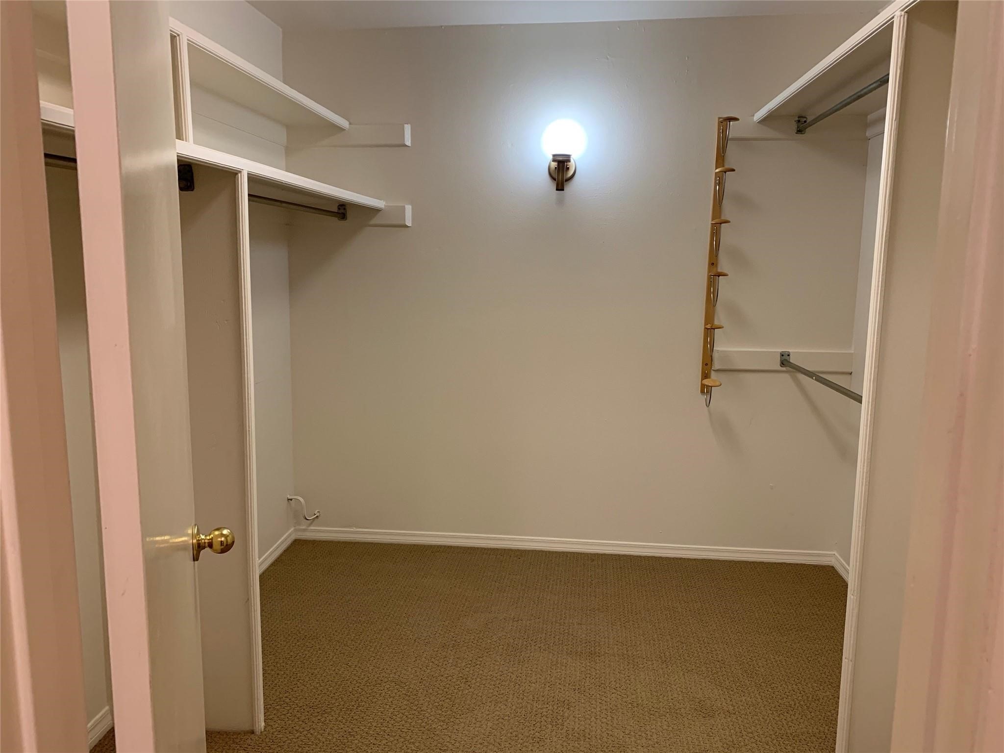 6949 Helsem Way UNIT&nbsp;131, Dallas, TX, 75230