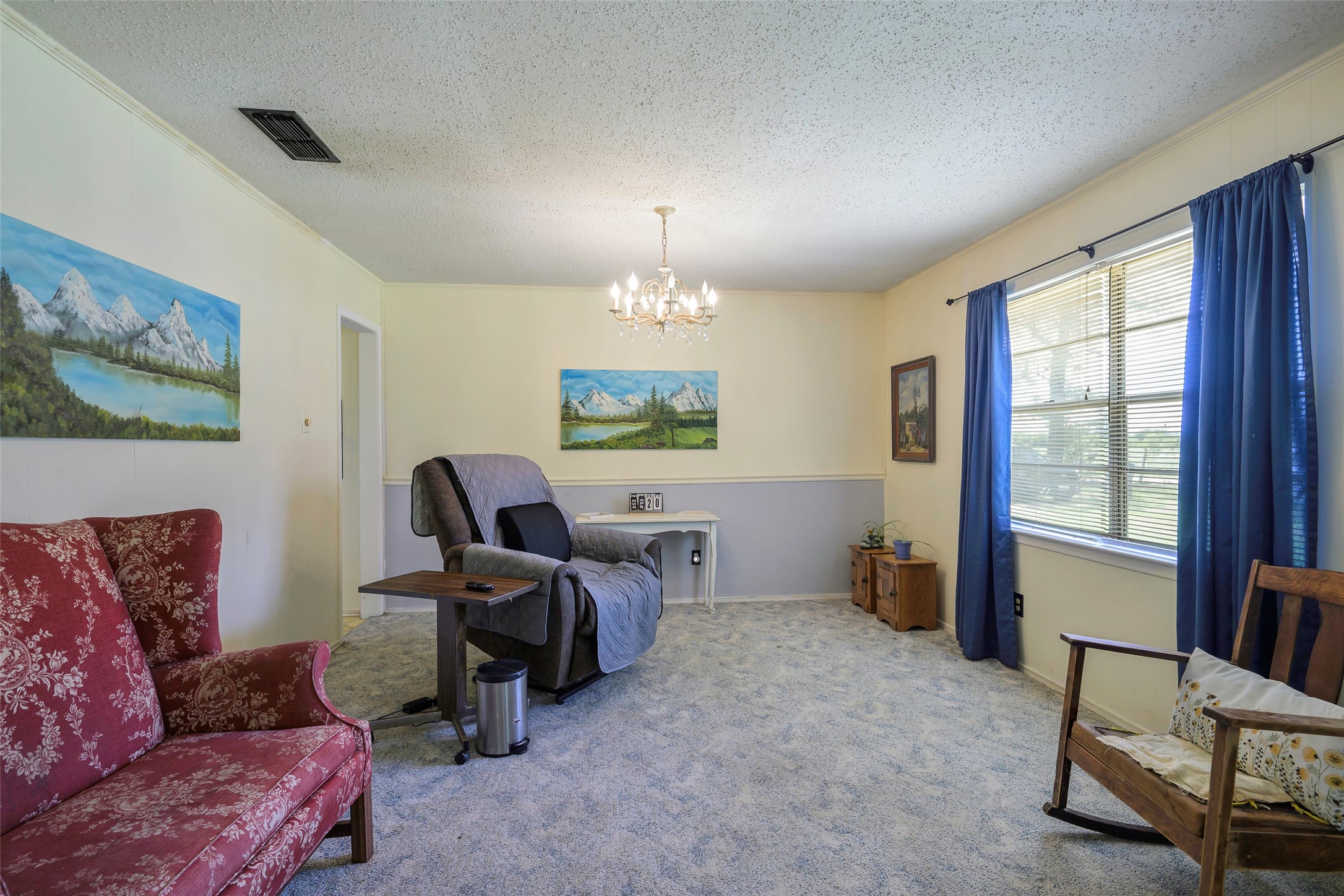 Property photo 03 of 1113 W Will White Road, Kemp, TX 75143 | MLS #21238606
