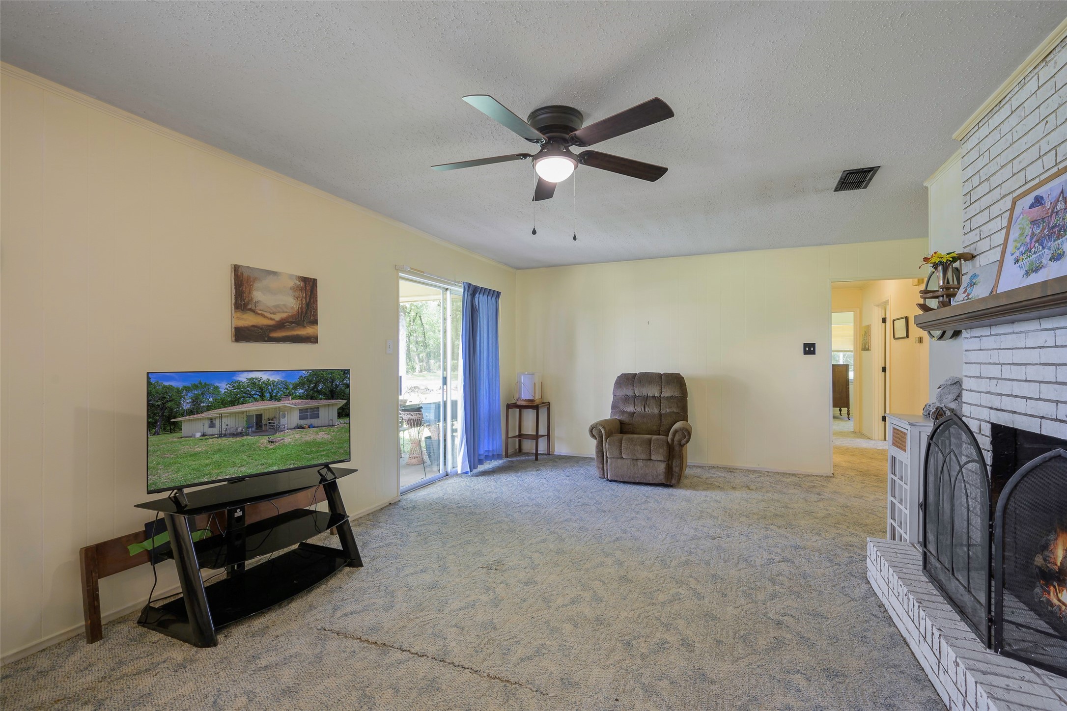 Property photo 04 of 1113 W Will White Road, Kemp, TX 75143 | MLS #21238606
