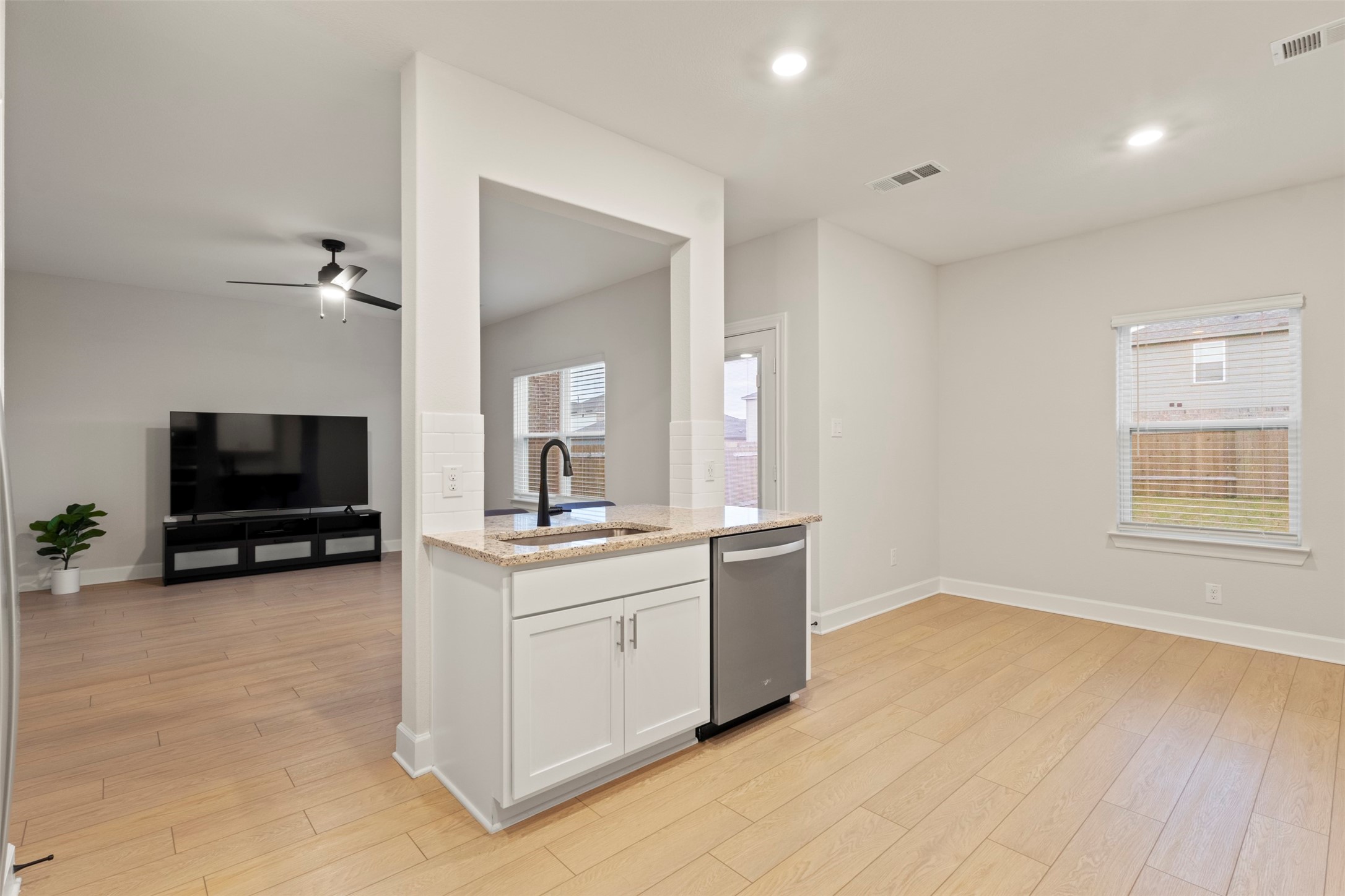 1205 Ginsburg Lane, Princeton, TX, 75407