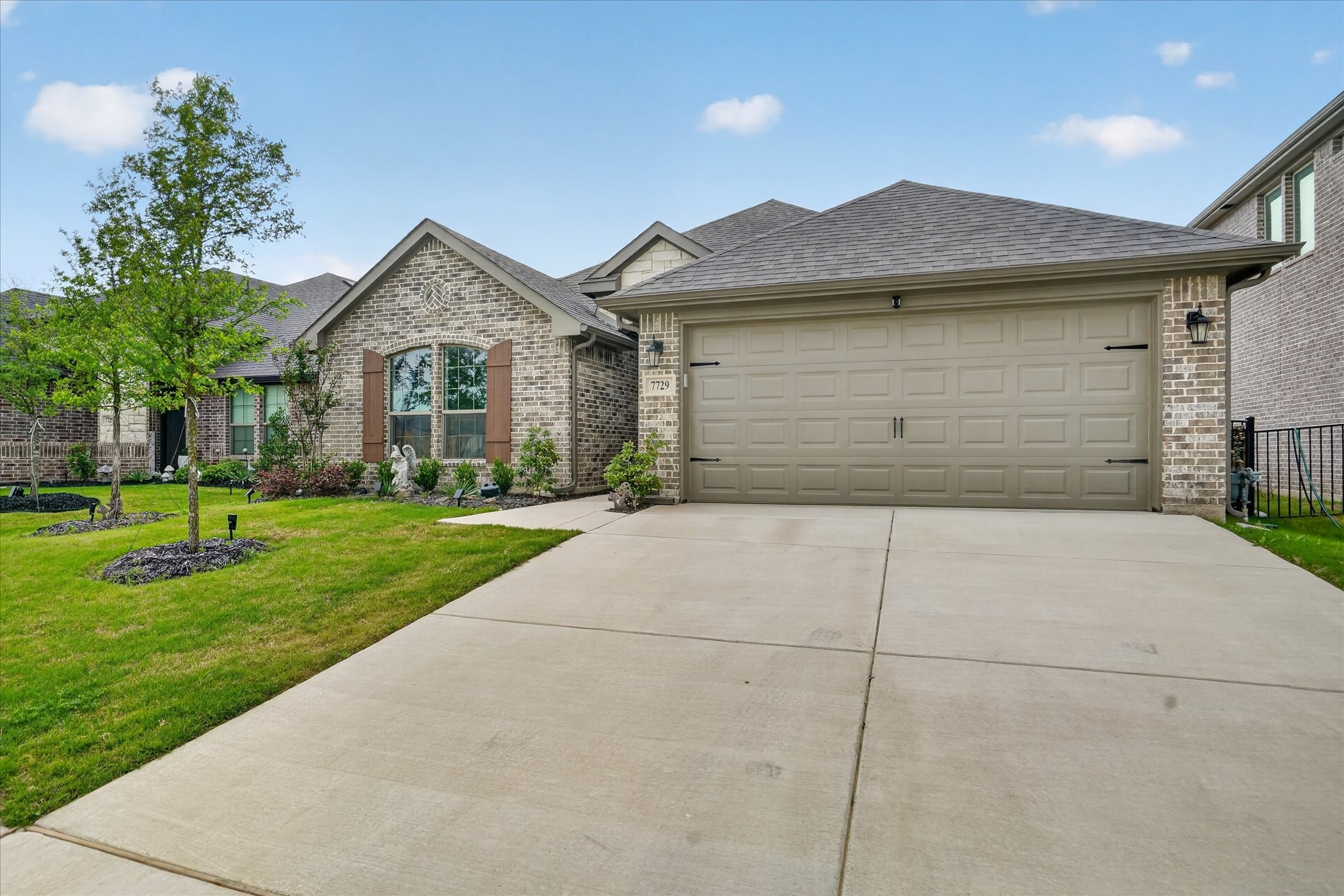 7729 Gatevine Avenue, Joshua, TX, 76058