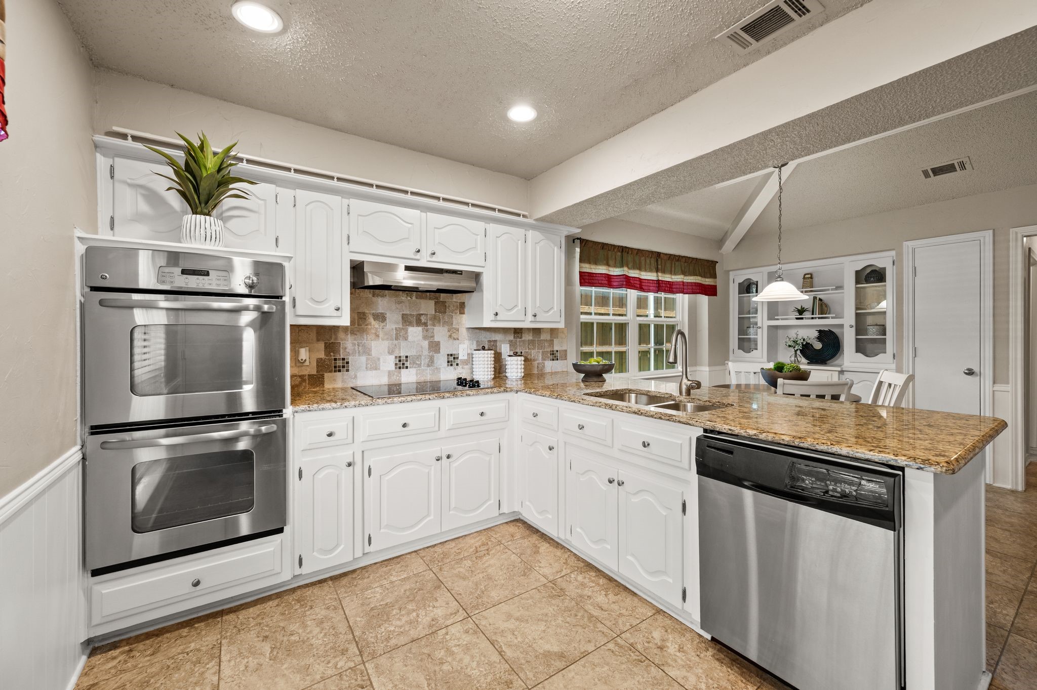 9731 Amberley Drive, Dallas, TX, 75243