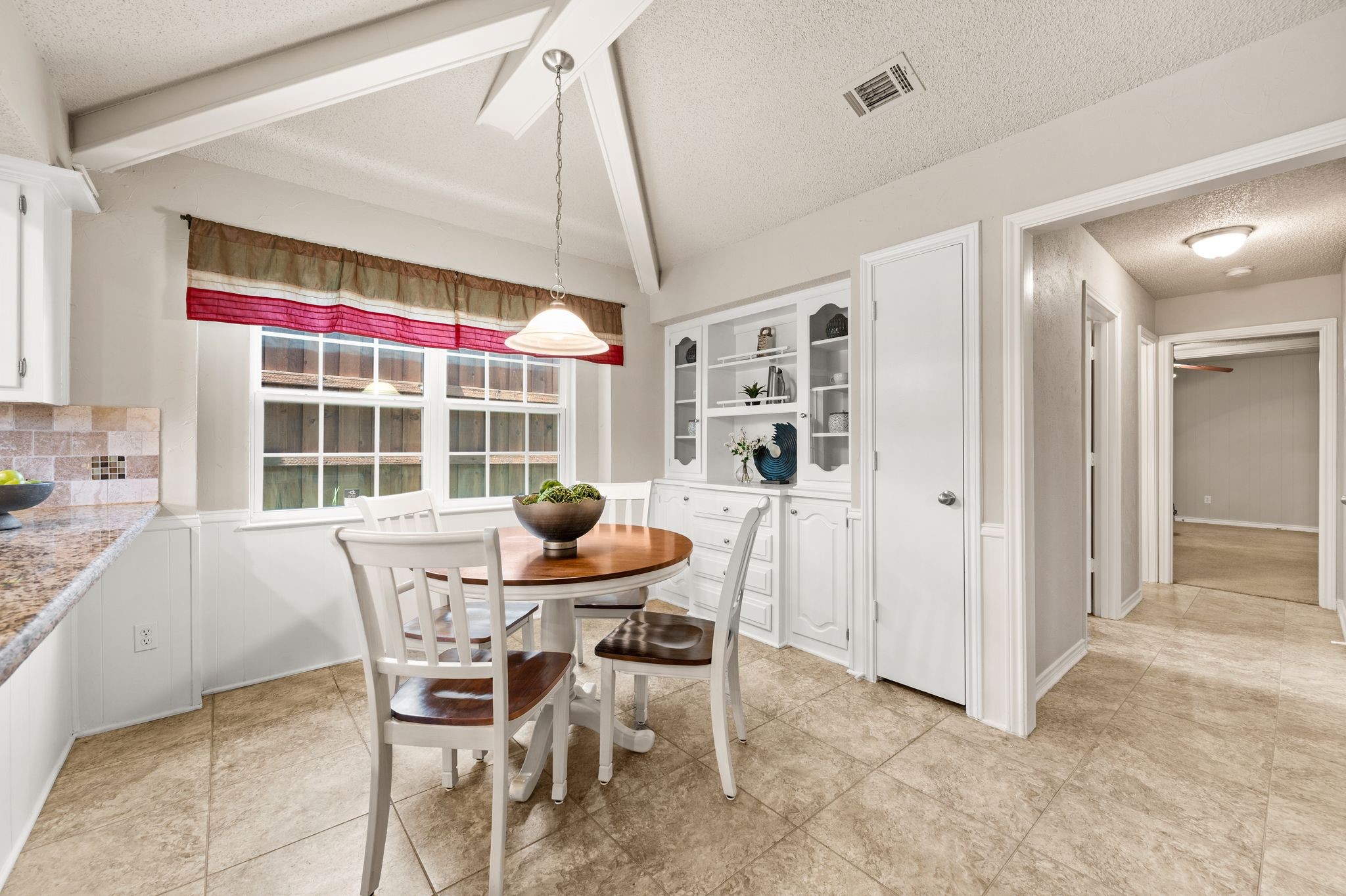 9731 Amberley Drive, Dallas, TX, 75243