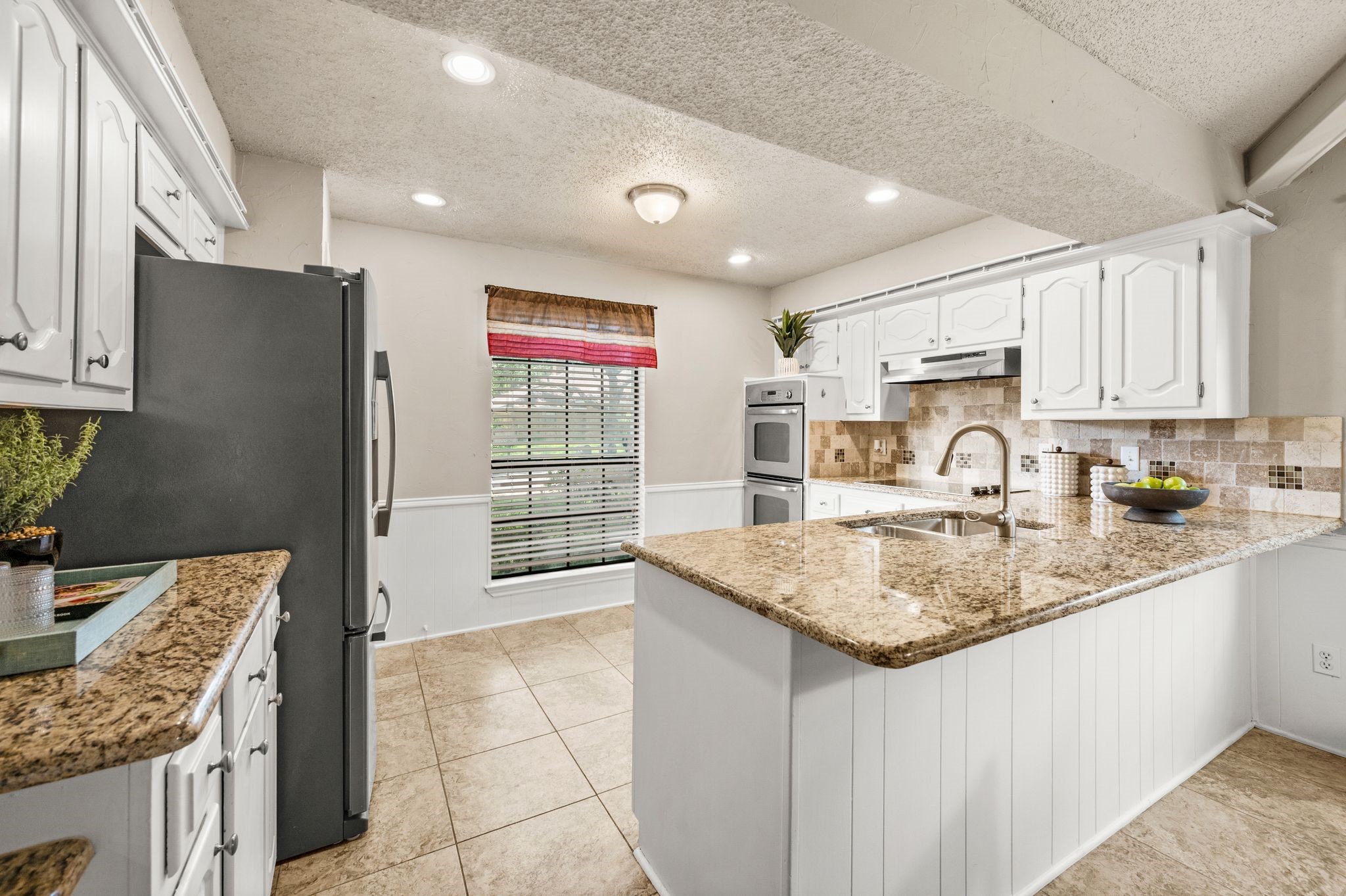 9731 Amberley Drive, Dallas, TX, 75243