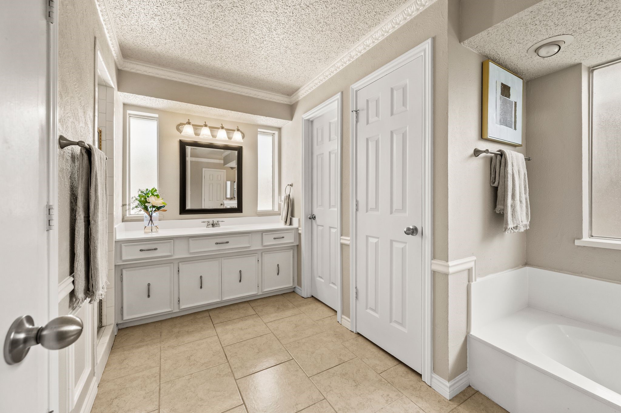 9731 Amberley Drive, Dallas, TX, 75243