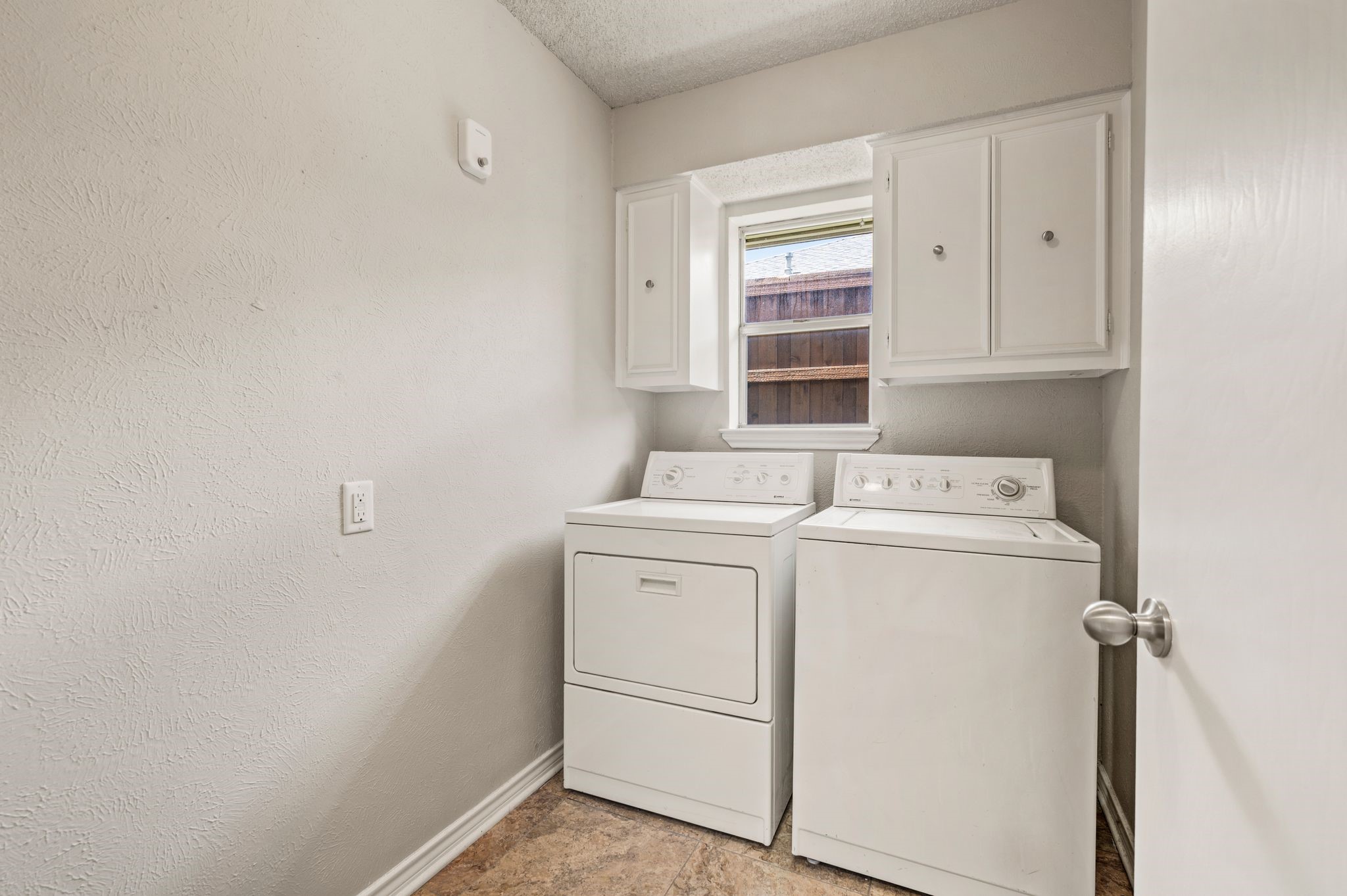 9731 Amberley Drive, Dallas, TX, 75243