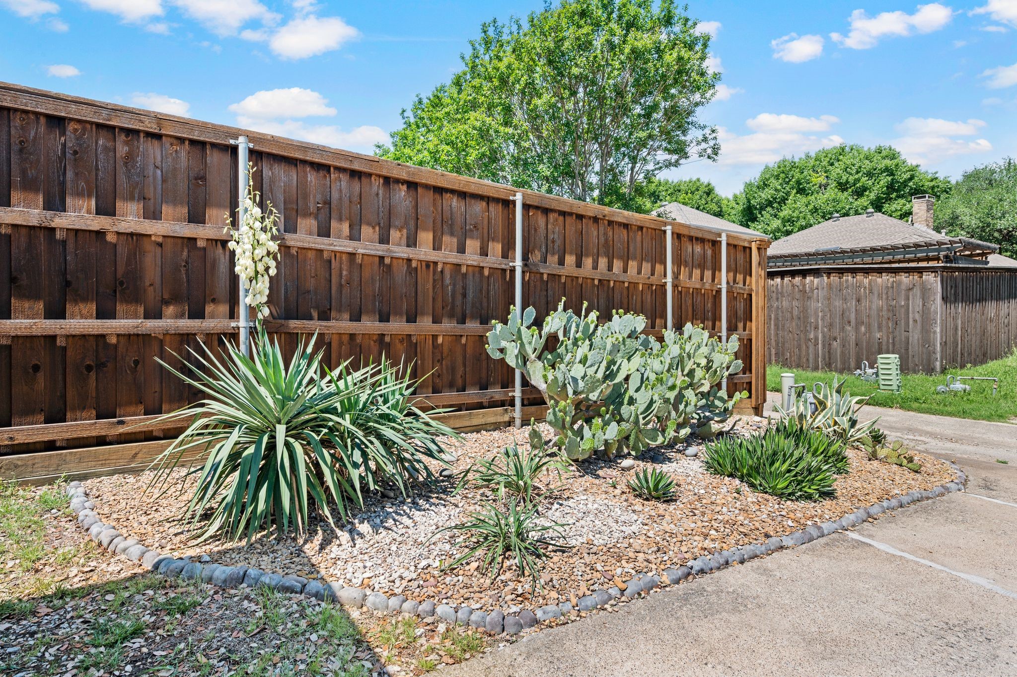 9731 Amberley Drive, Dallas, TX, 75243