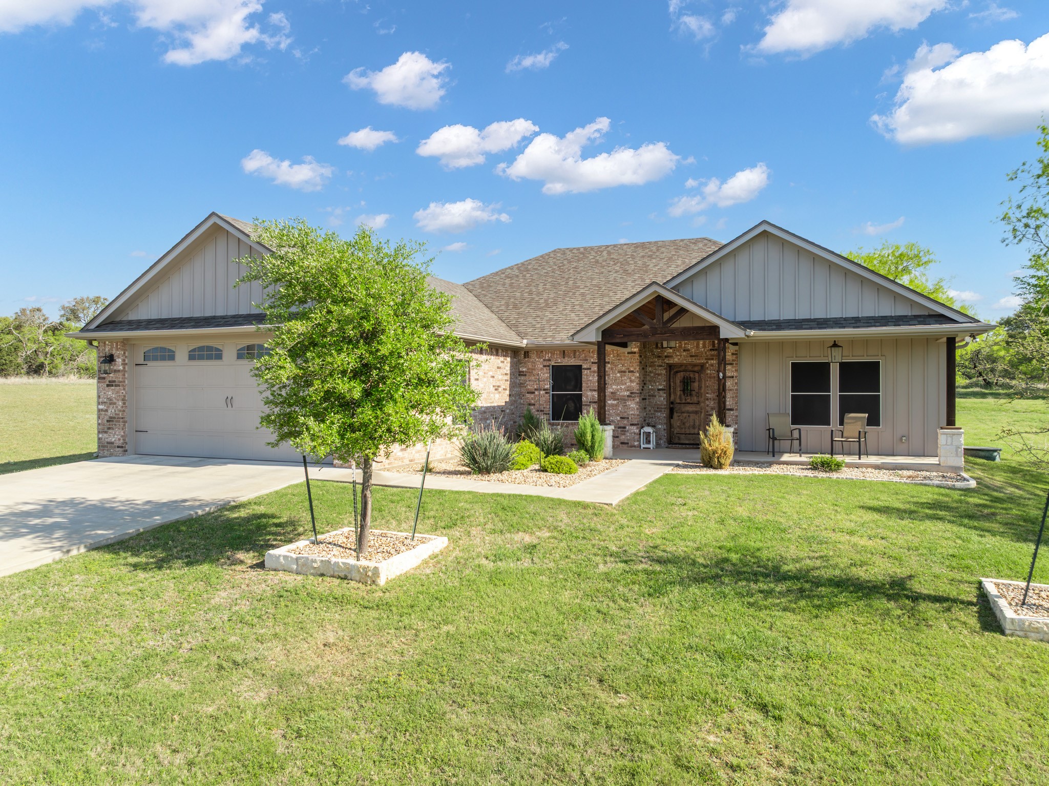 19126 White Bluff Drive, Whitney, TX, 76692