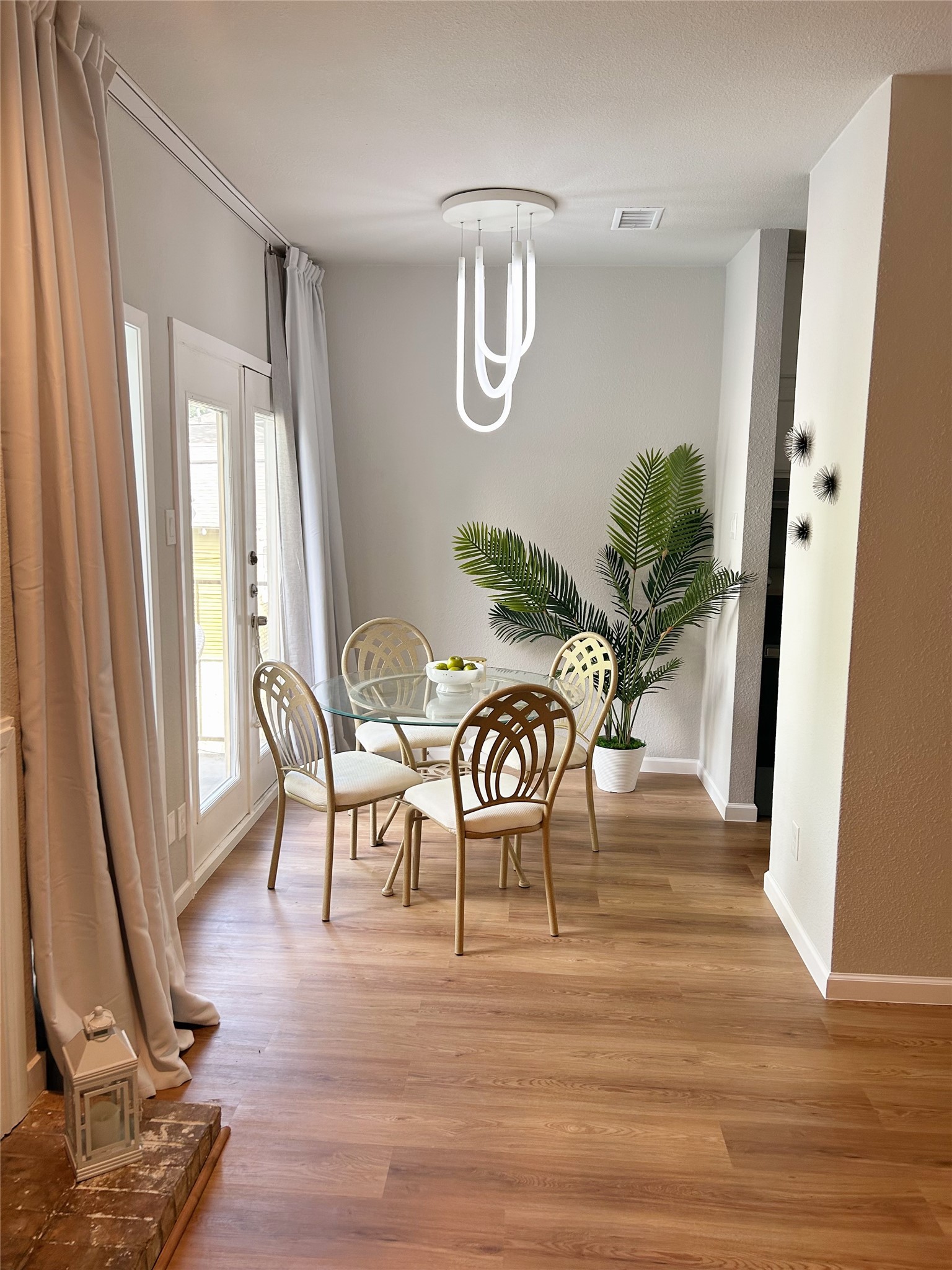5620 Live Oak Street UNIT&nbsp;201, Dallas, TX, 75206