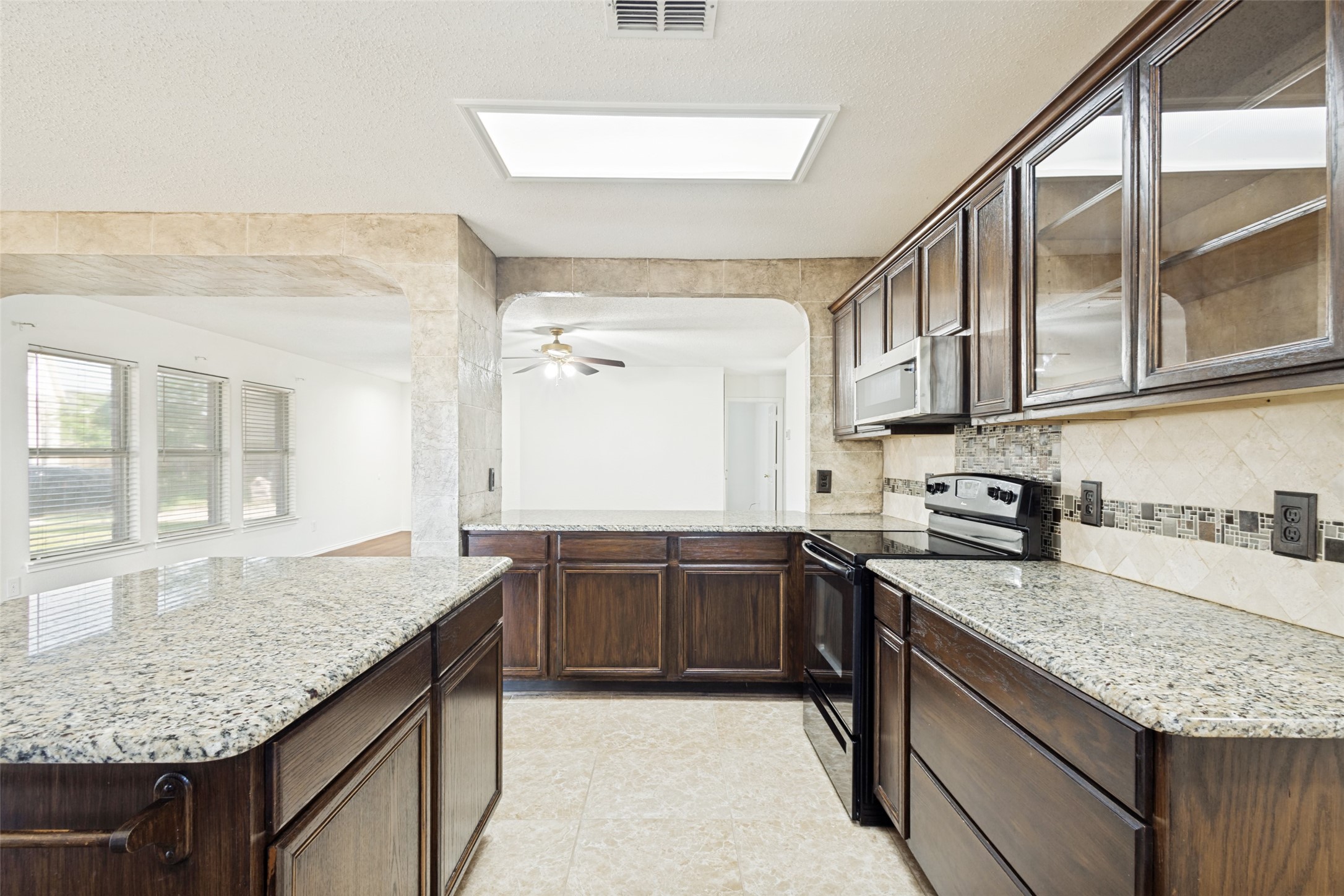 2824 Custer Drive, Corinth, TX, 76210