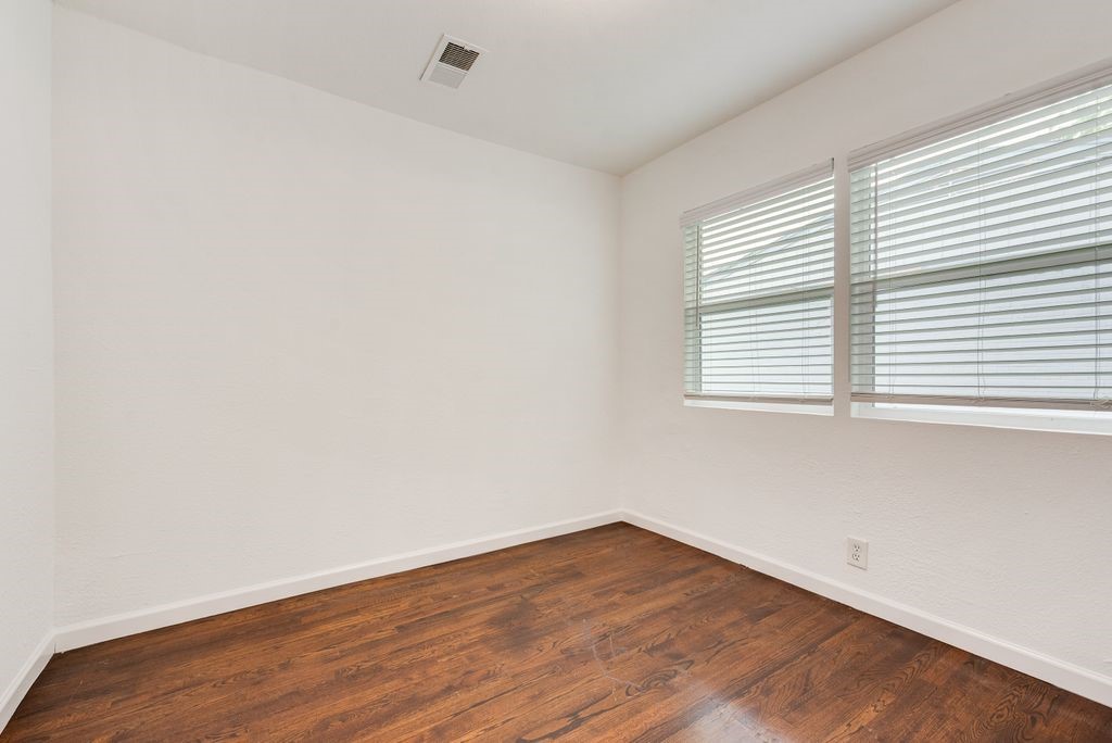 1528 Valley View Street, Mesquite, TX, 75149