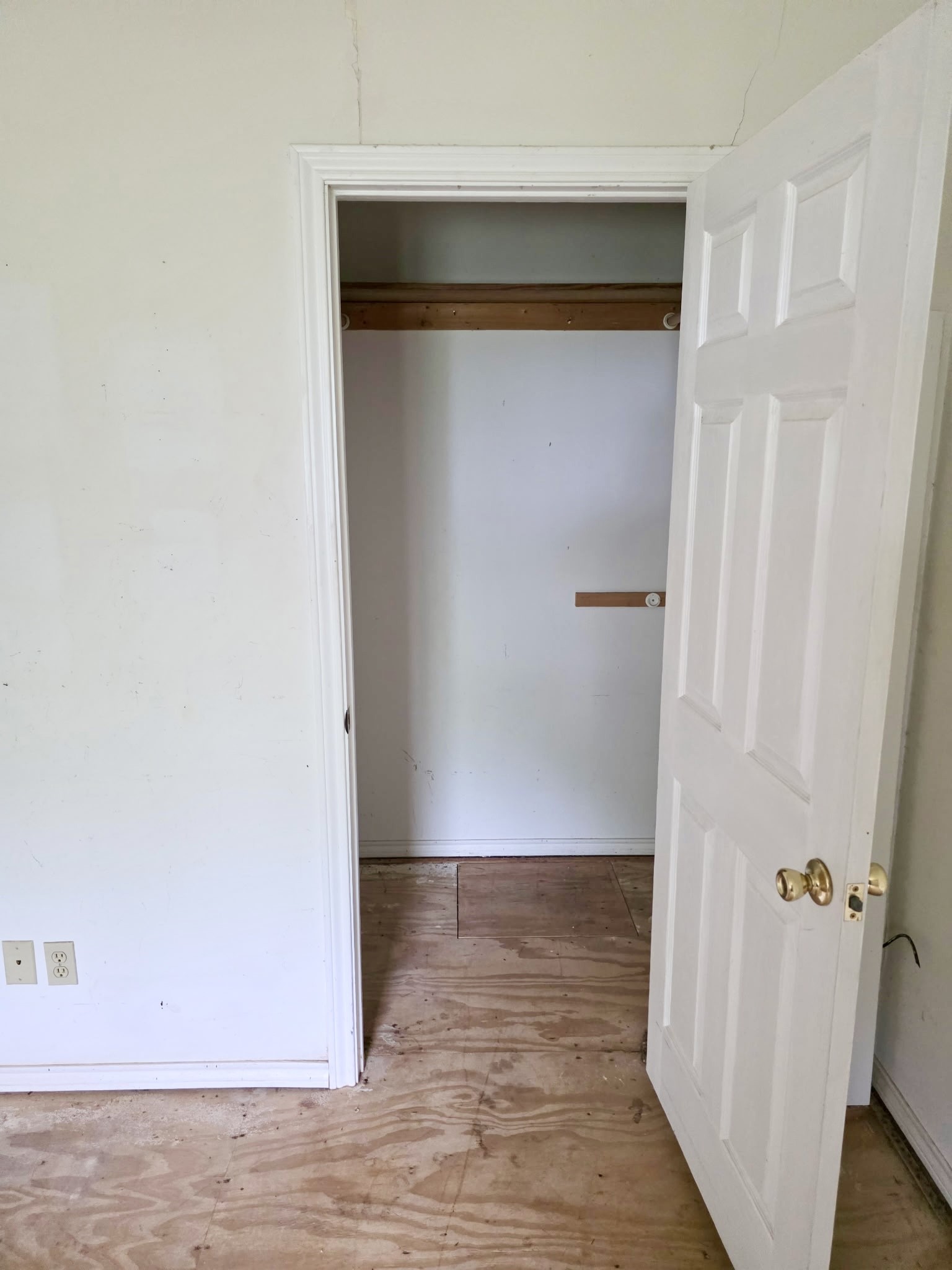 417 W Huffman Street, Krum, TX, 76249
