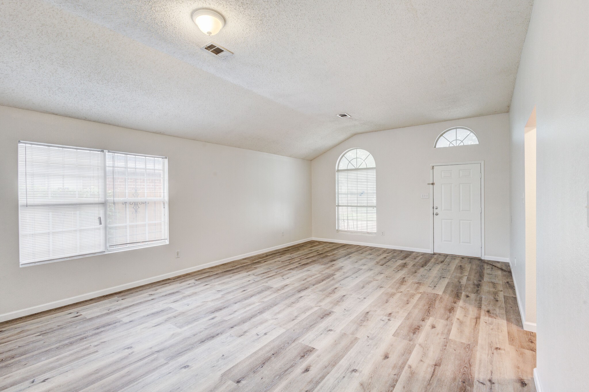 7133 Amber Drive, Dallas, TX, 75241