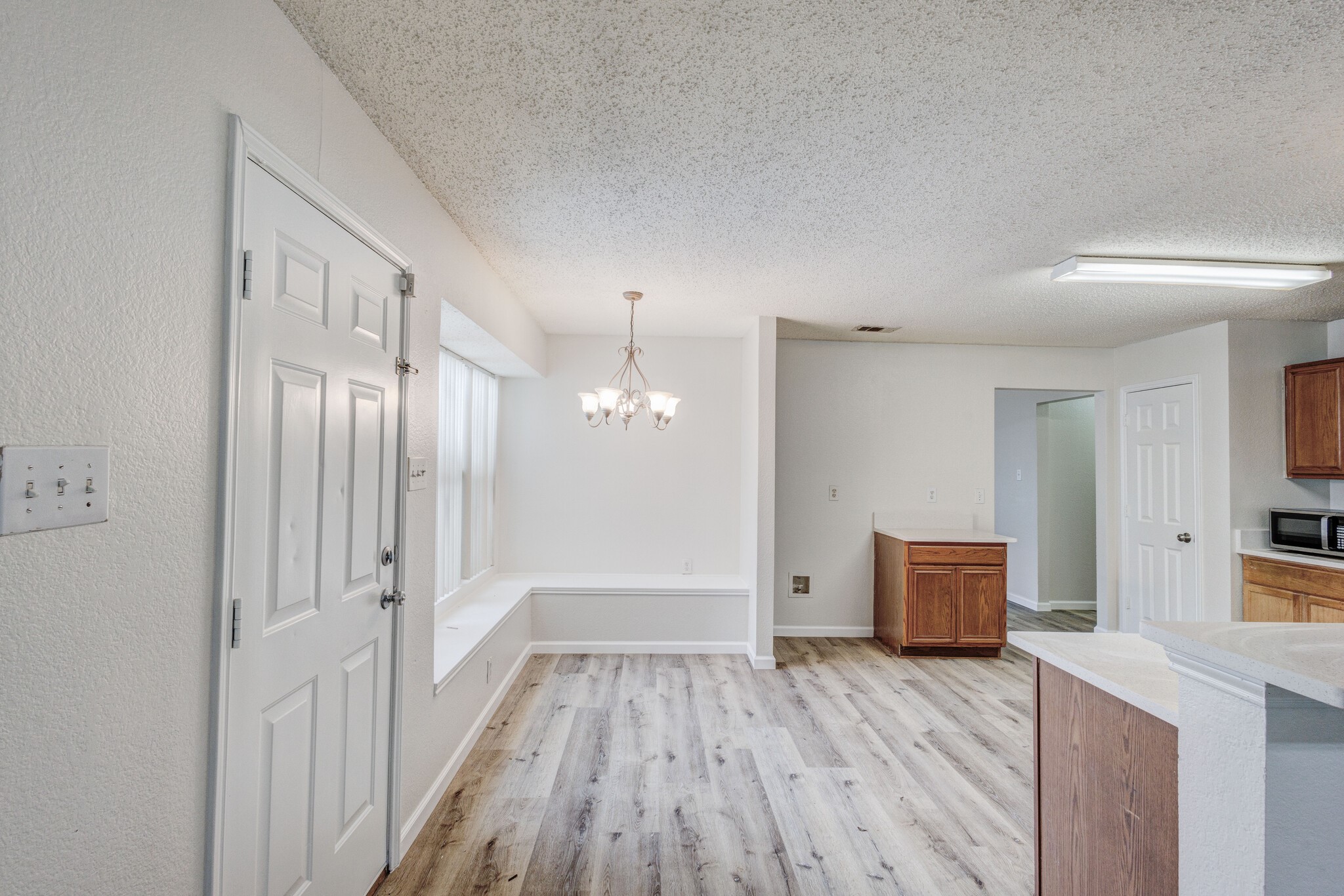 7133 Amber Drive, Dallas, TX, 75241