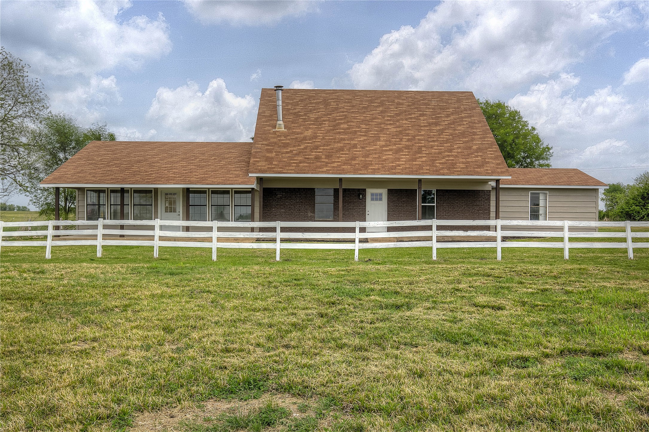 3210 Fm 1563, Wolfe City, TX, 75496