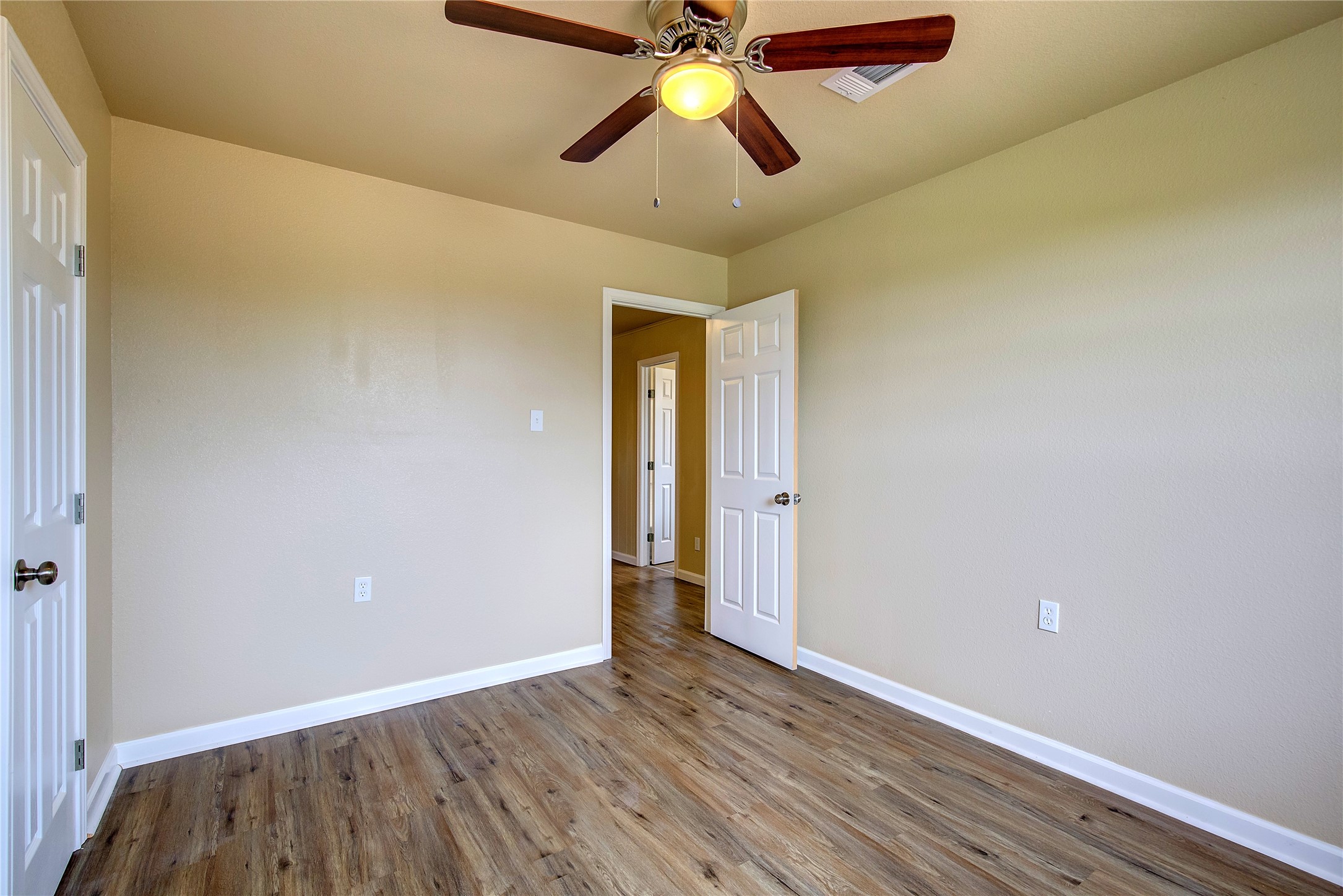 3210 Fm 1563, Wolfe City, TX, 75496