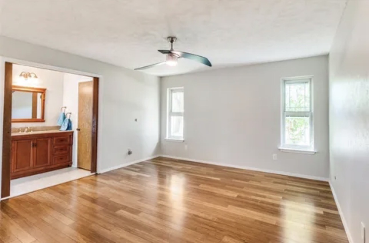 802 wilshire Court, Arlington, TX, 76012