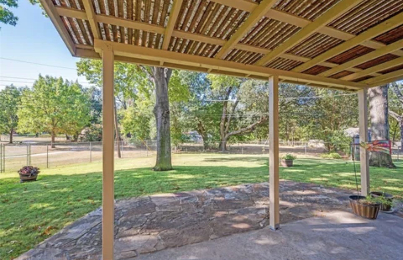 802 wilshire Court, Arlington, TX, 76012