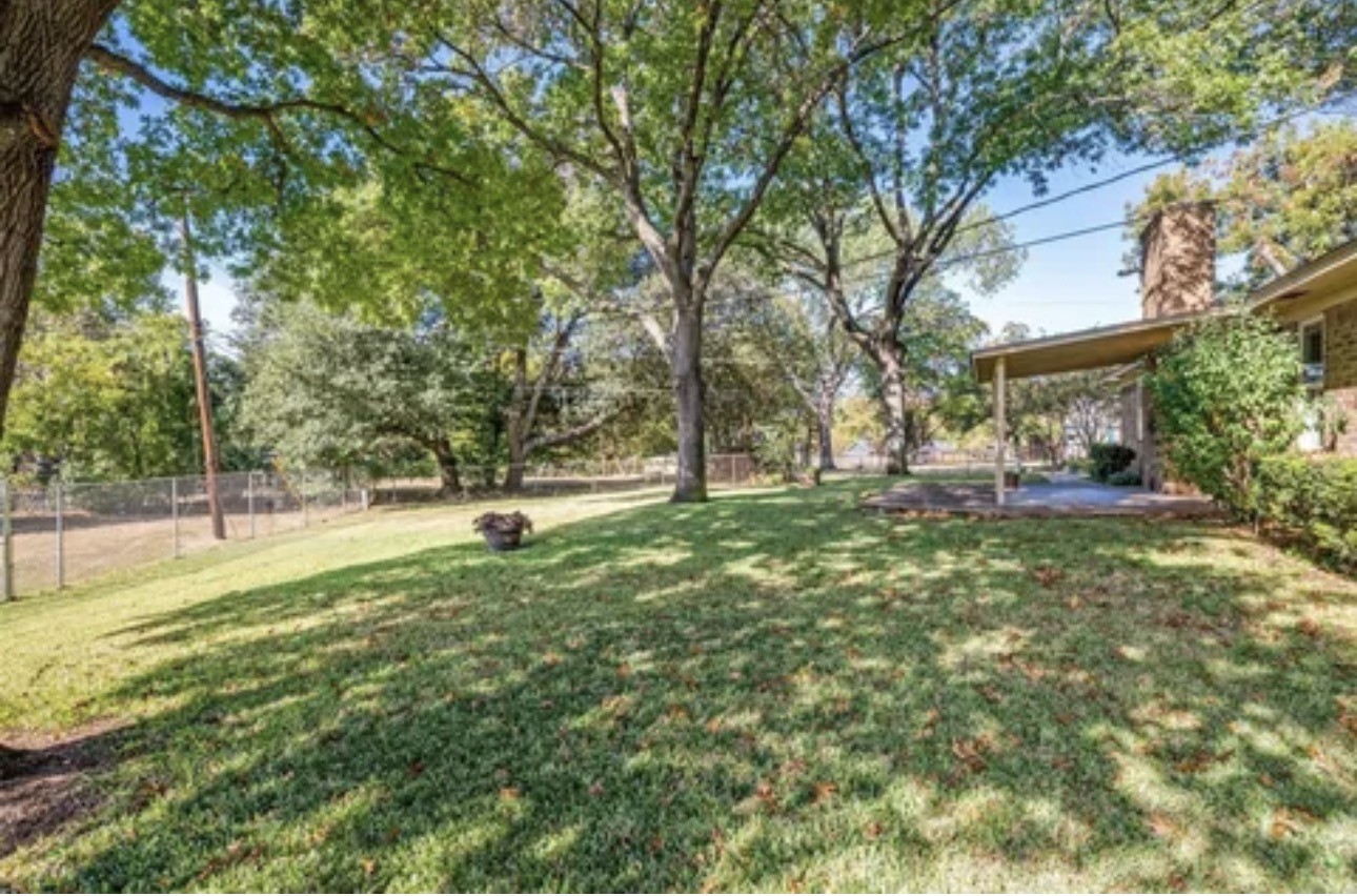 802 wilshire Court, Arlington, TX, 76012