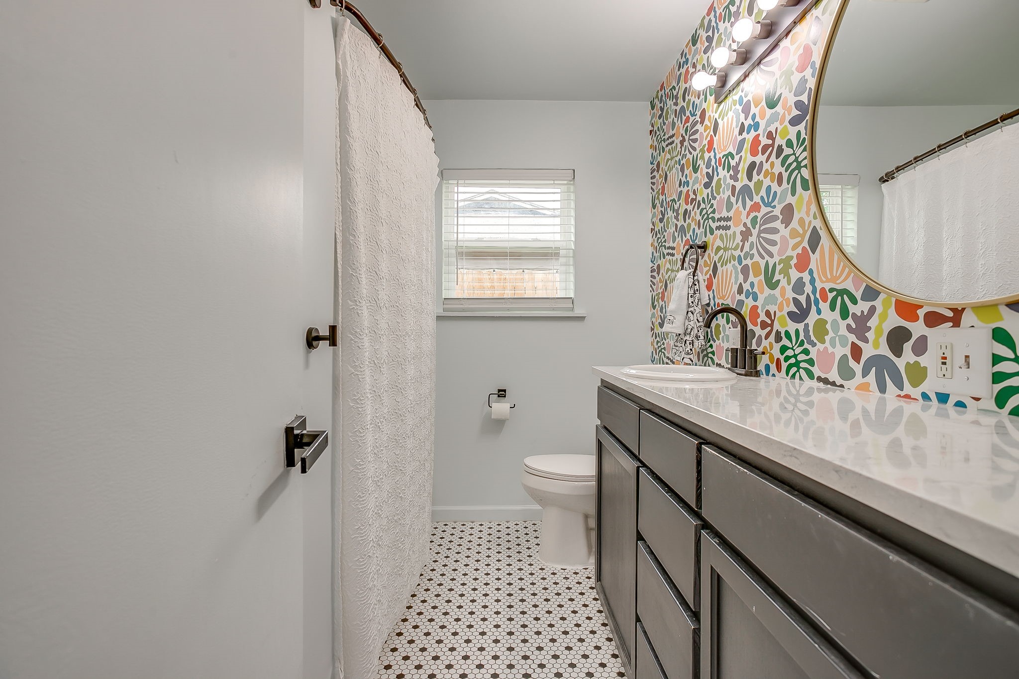5517 Volder Drive, Fort Worth, TX, 76114