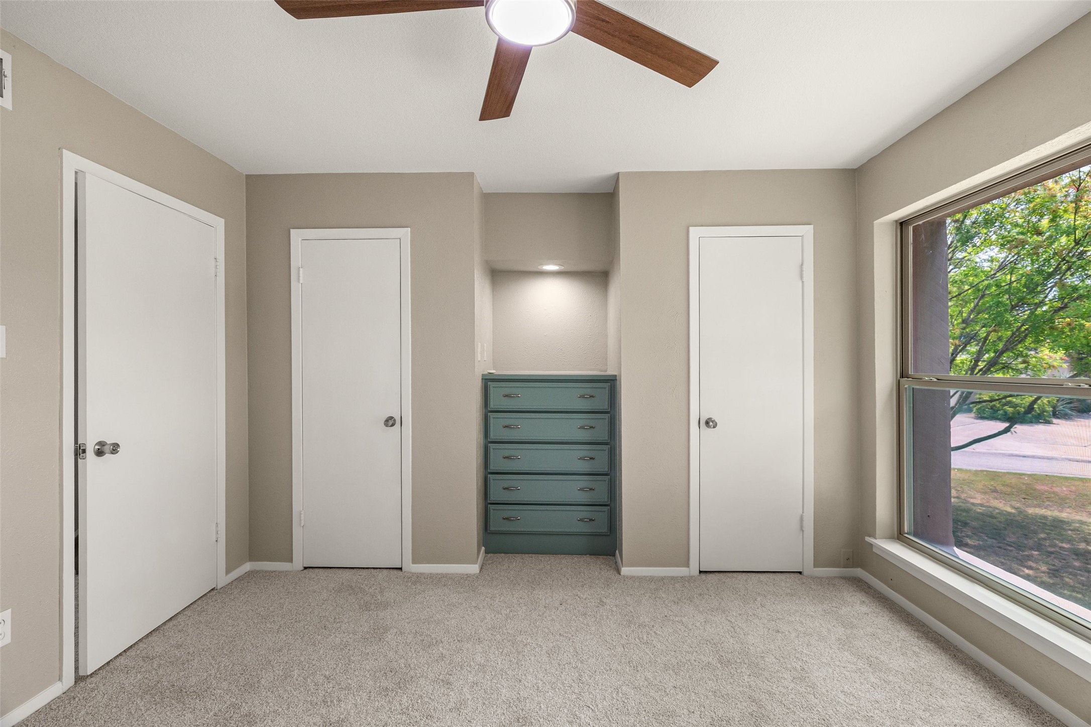 4314 Overlook Court, De Cordova, TX, 76049