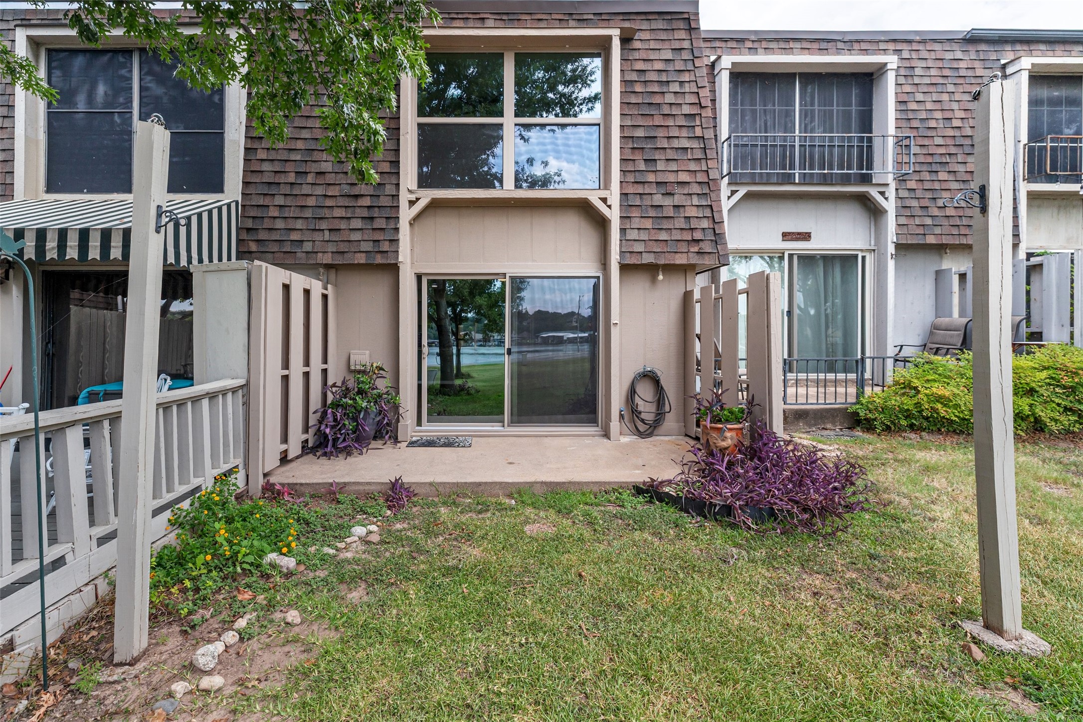 4314 Overlook Court, De Cordova, TX, 76049