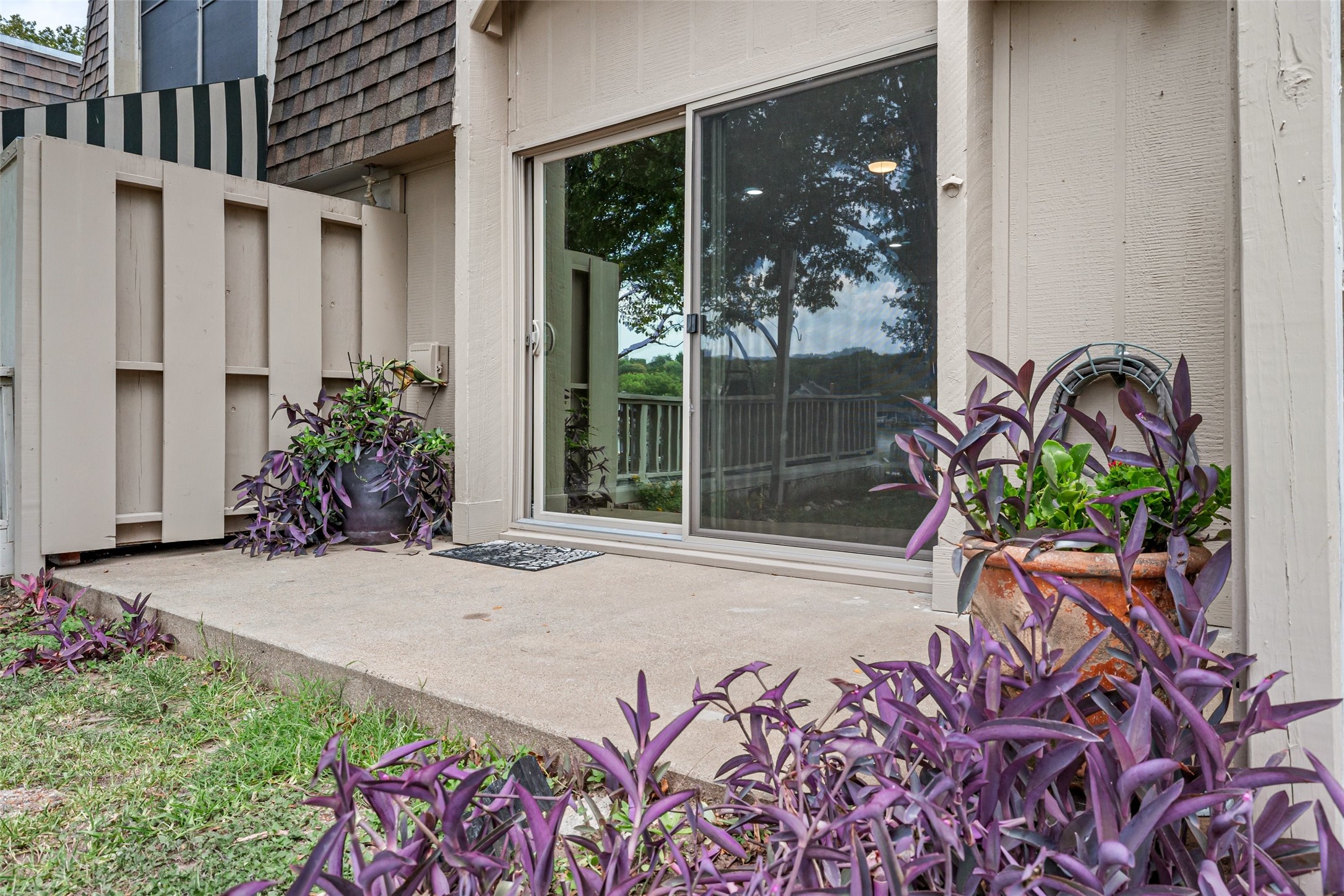 4314 Overlook Court, De Cordova, TX, 76049