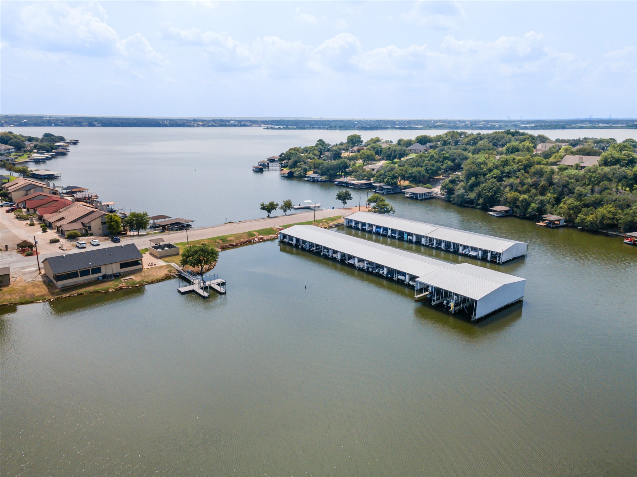 4314 Overlook Court, De Cordova, TX, 76049