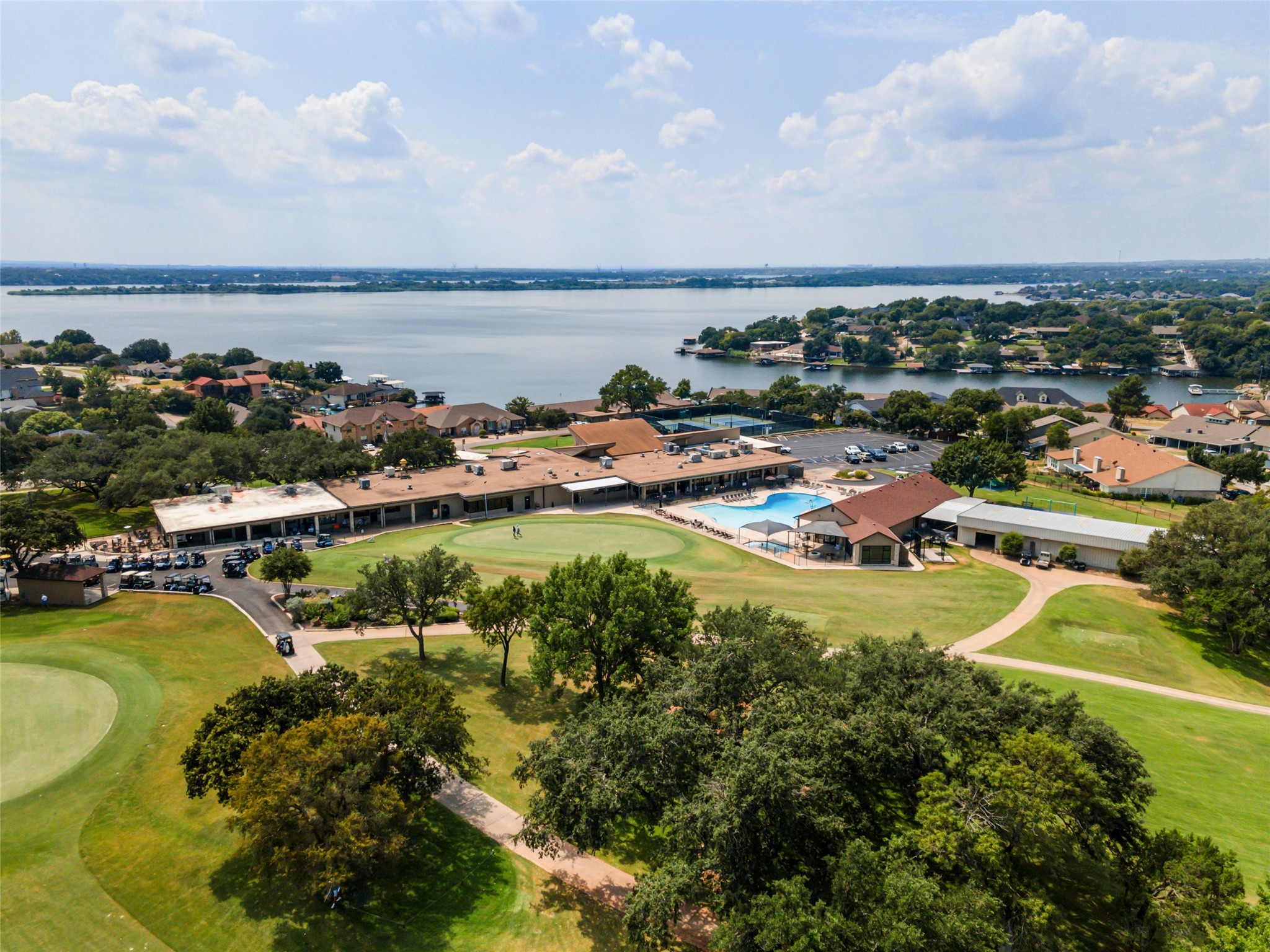 4314 Overlook Court, De Cordova, TX, 76049