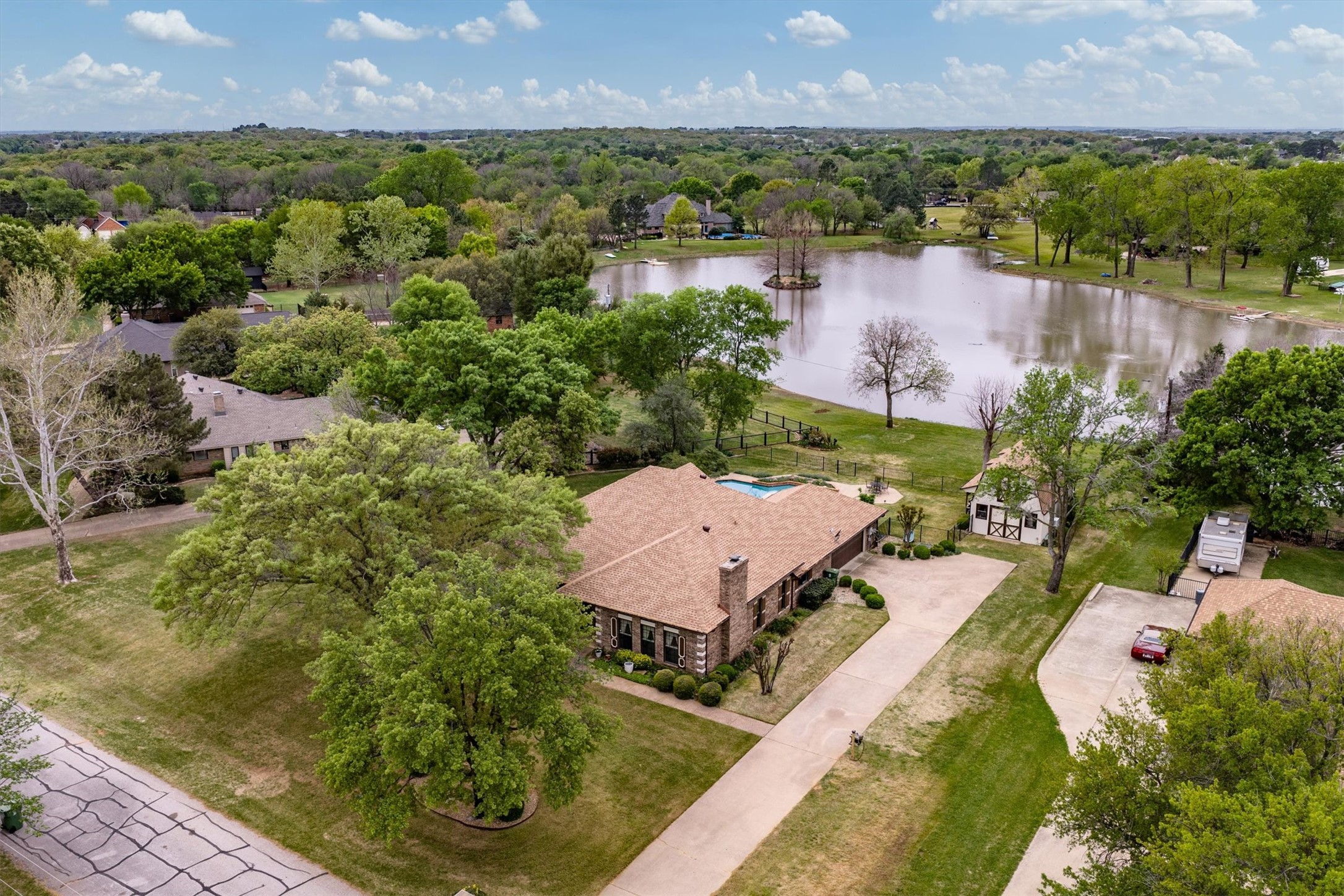 210 N Forest Lane, Double Oak, TX, 75077